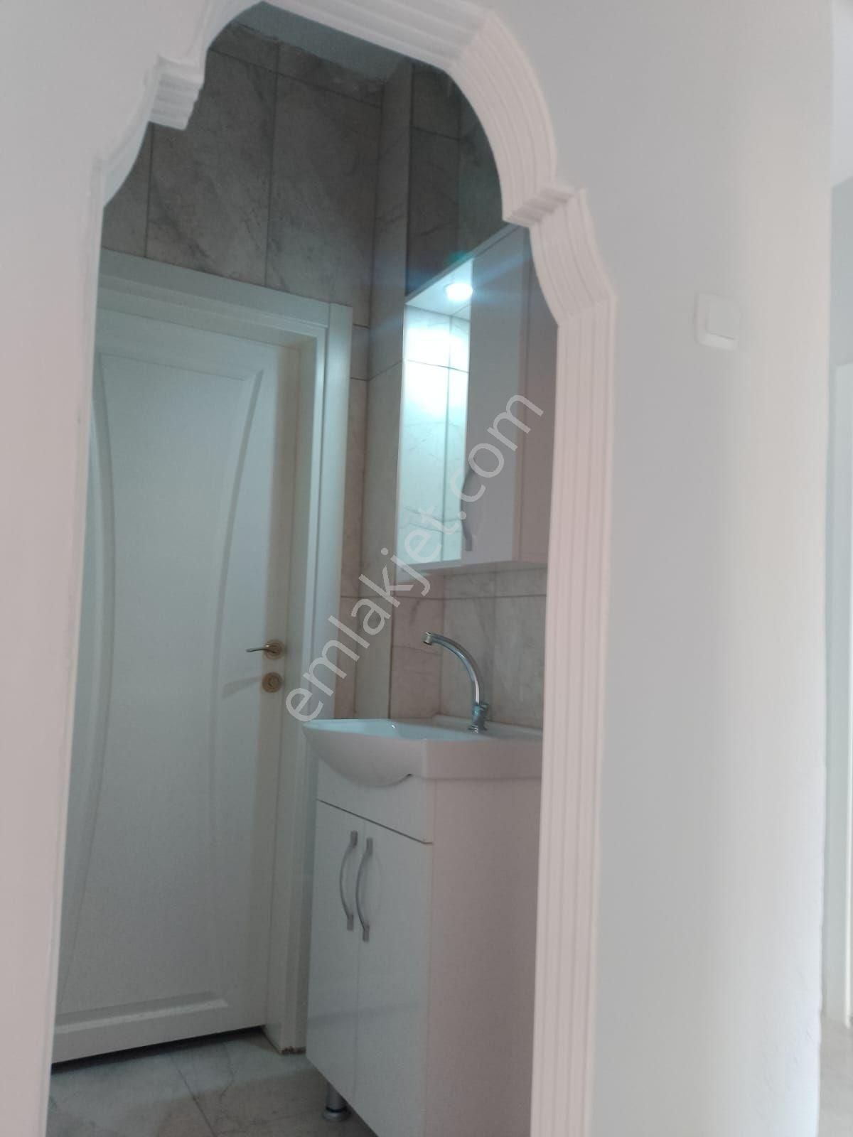 Akçay Emlak'tan Akşehir Stadyum Yanında Ara Kat Sıfırdan Farksız Satılık 3+1 Daire - Görsel 8