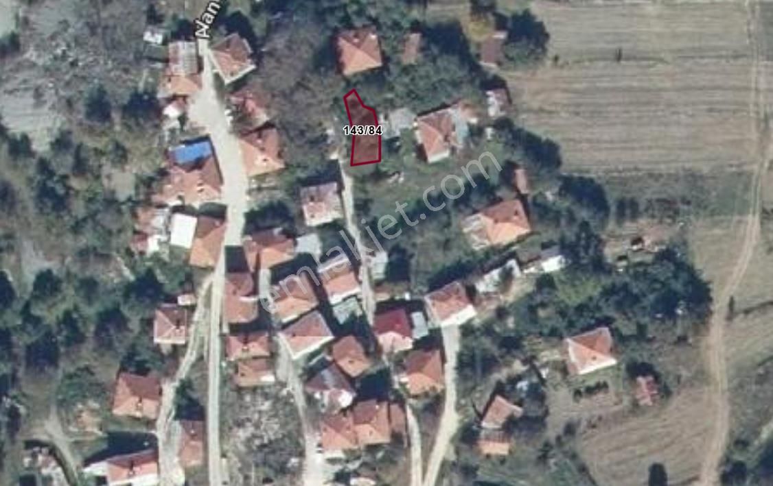 Göynük Alanköy Köyü (Merkez) Satılık Konut İmarlı Bolu Göynük Alan Köyünde 107m² Arsamız Satılıktır