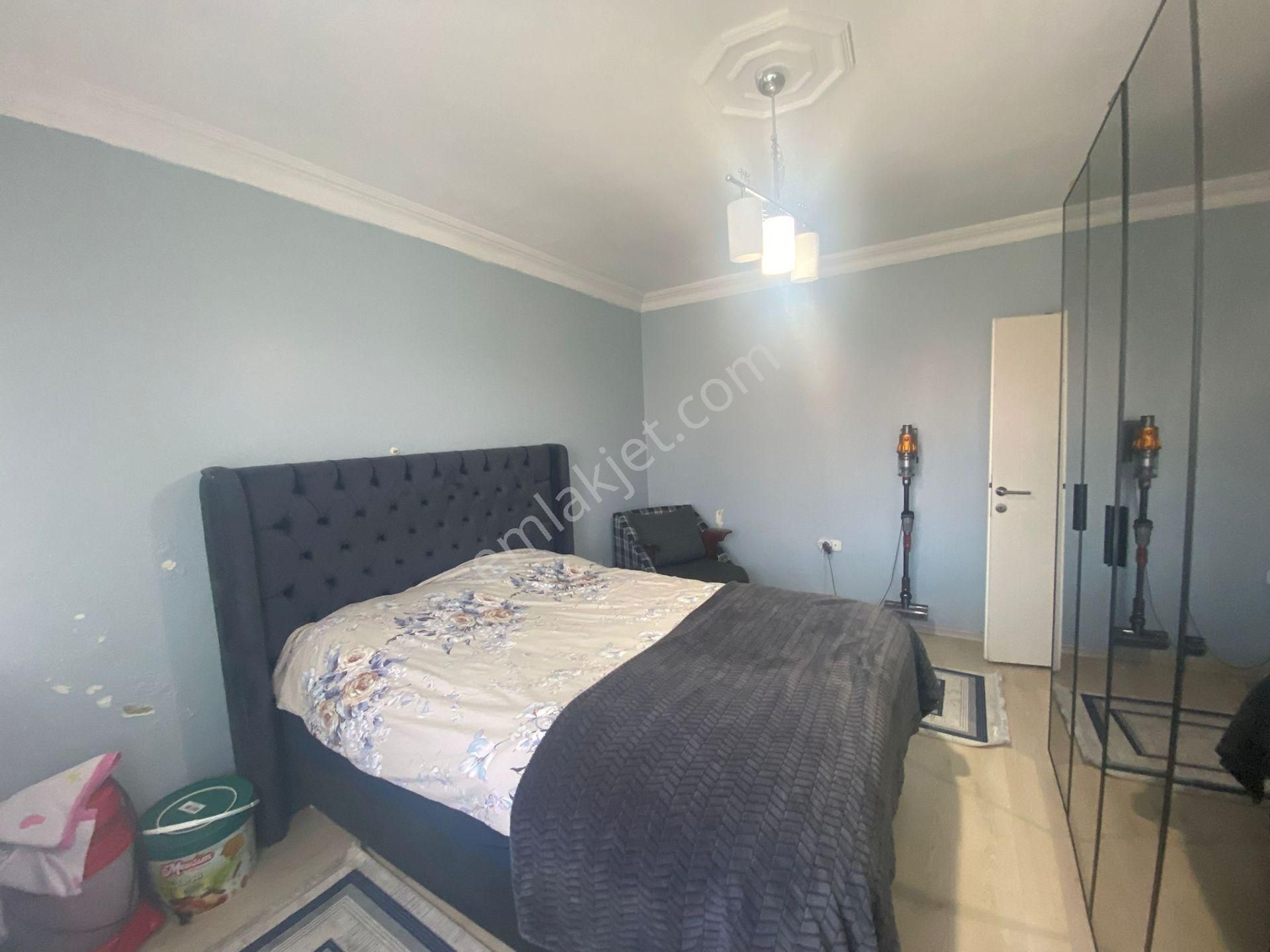 Köprü Emlaktan Silivri Selimpaşa Merkezde 120m2 3+1 Otoparklı Lüx Daire - Görsel 4