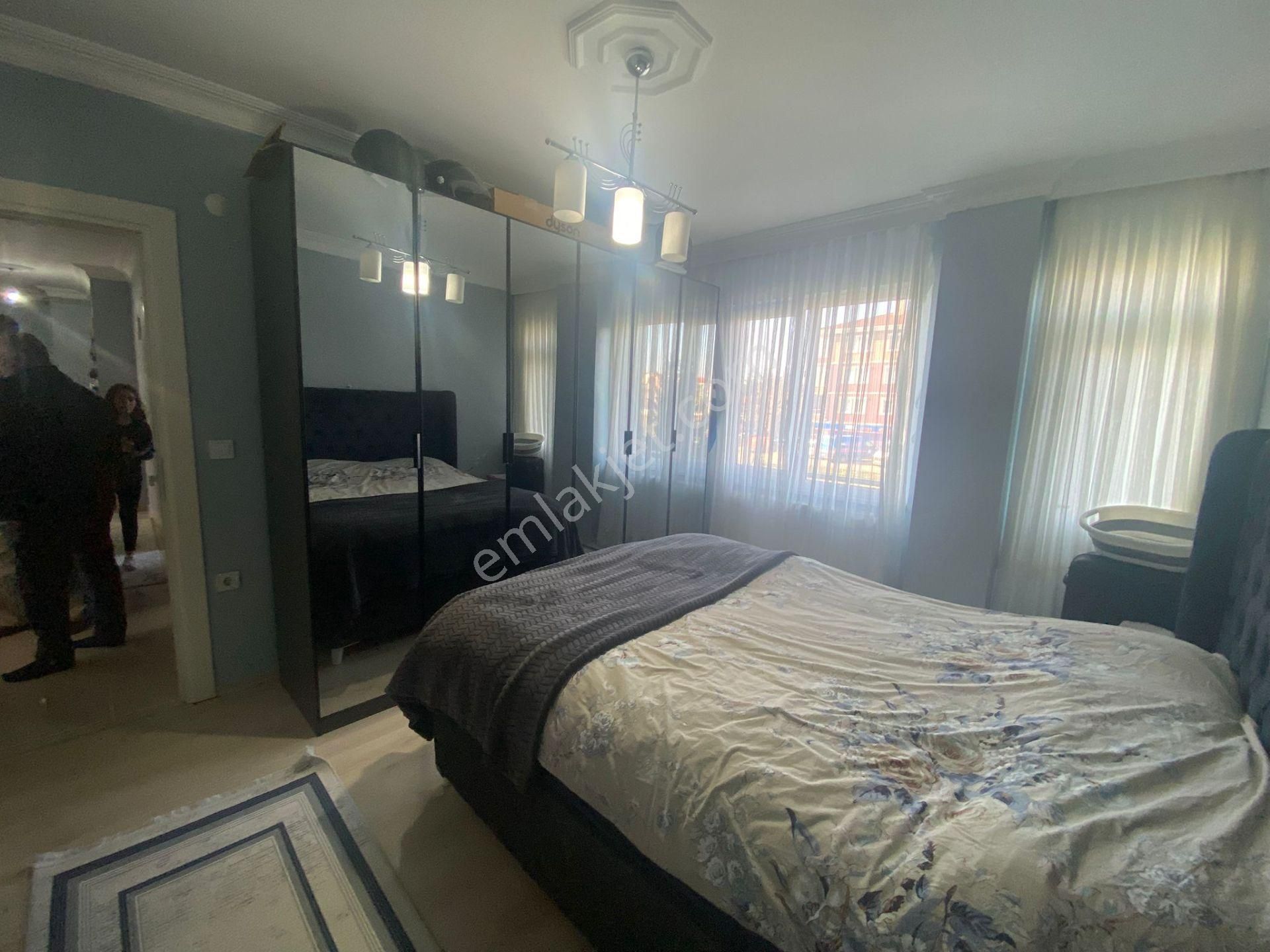 Köprü Emlaktan Silivri Selimpaşa Merkezde 120m2 3+1 Otoparklı Lüx Daire - Görsel 7