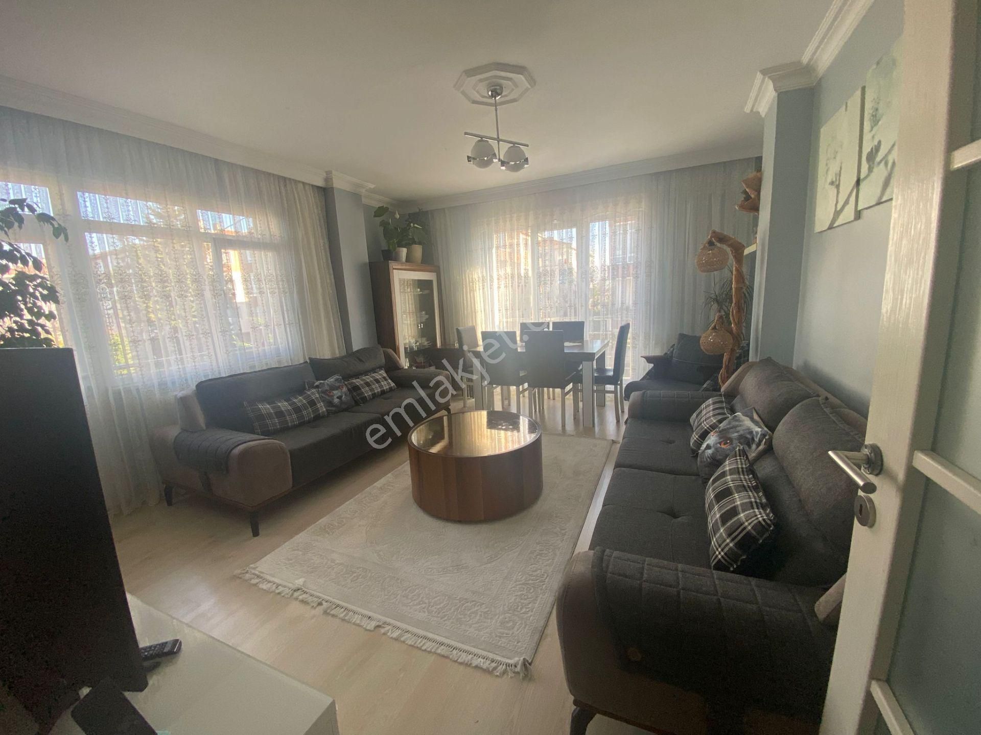 Köprü Emlaktan Silivri Selimpaşa Merkezde 120m2 3+1 Otoparklı Lüx Daire - Görsel 2