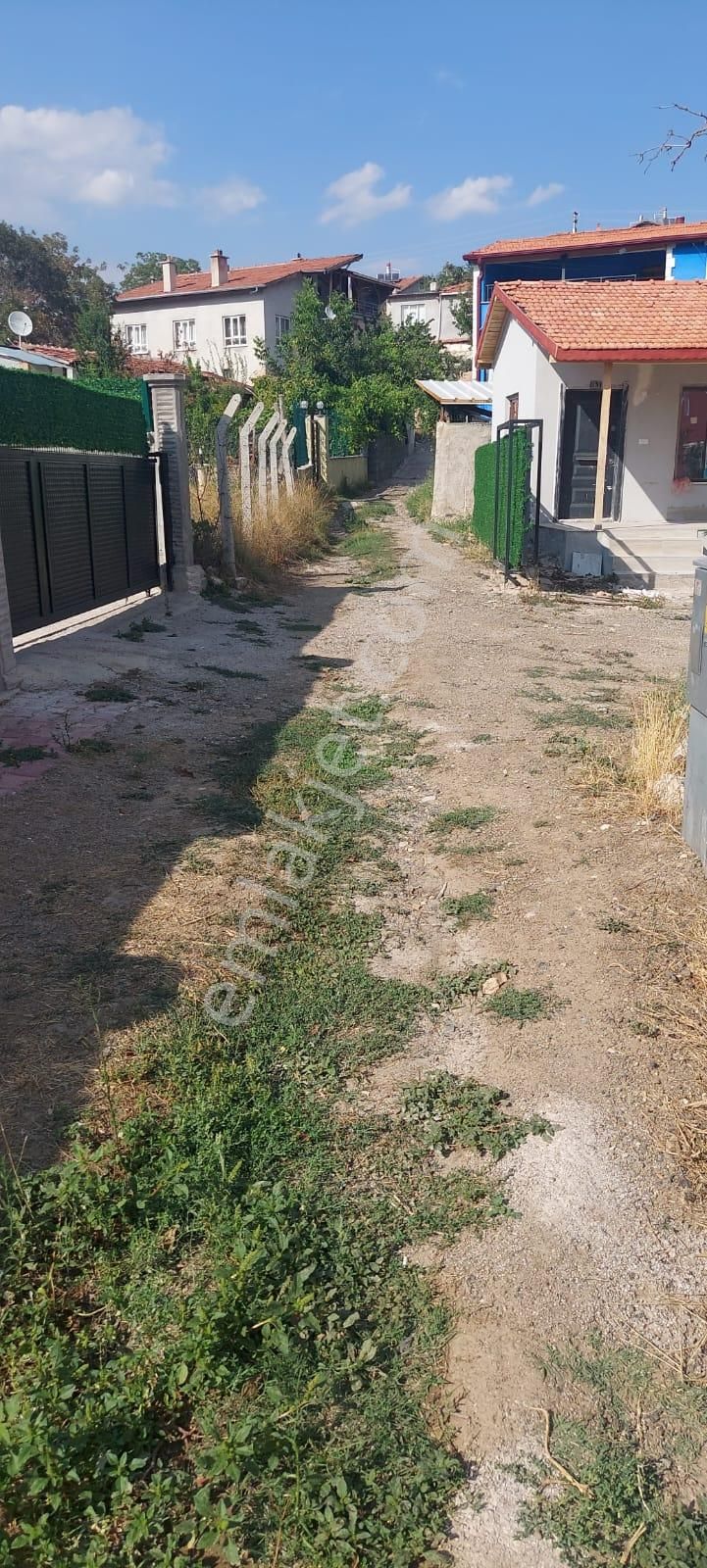 Çayırbağı'nda Müstakil Tapulu Satılık Bahçe - Görsel 13