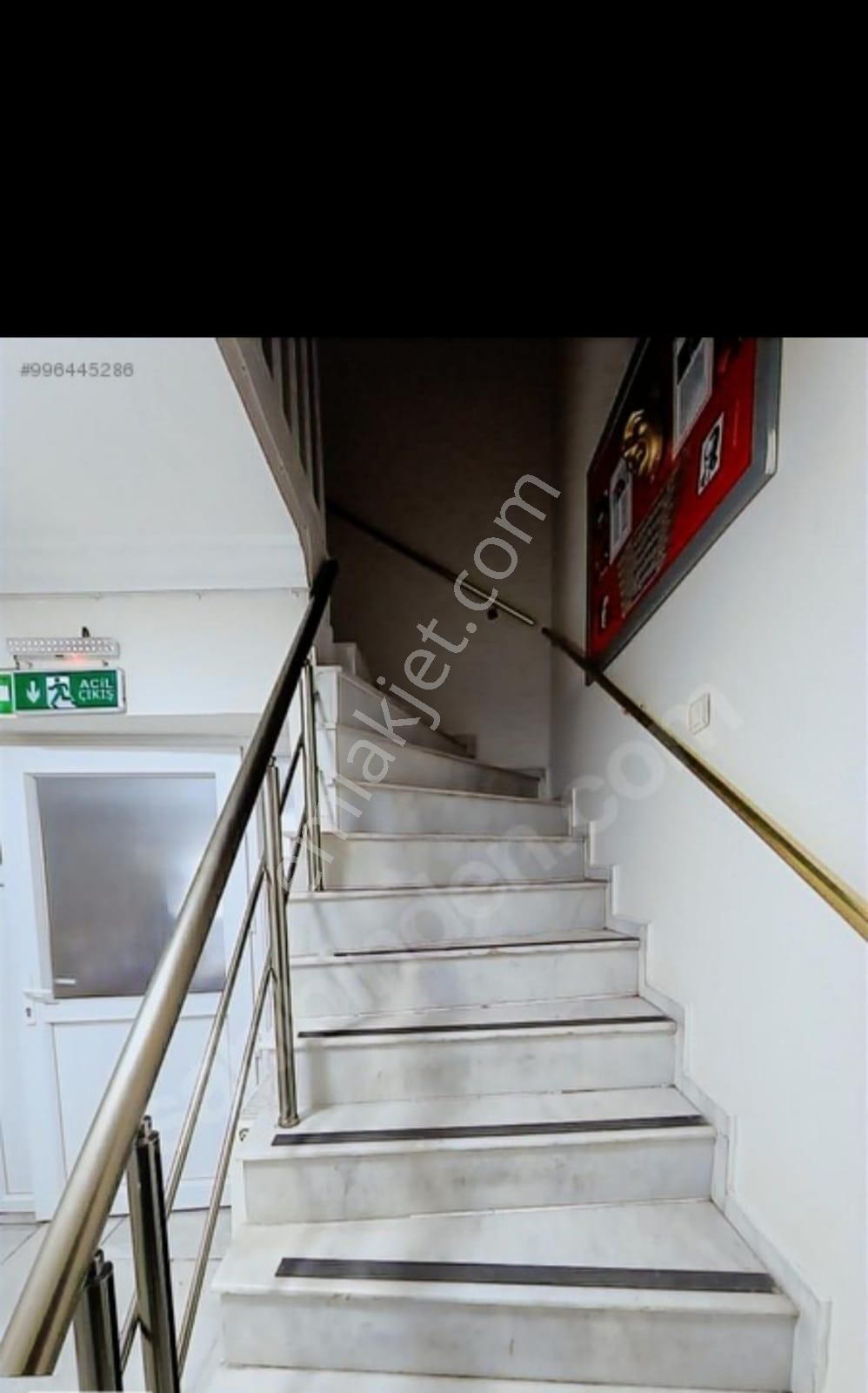 Karşıyaka İzban Ve Çarşıya Çok Yakın 3+1 Dubleks Daire H-34 - Görsel 6