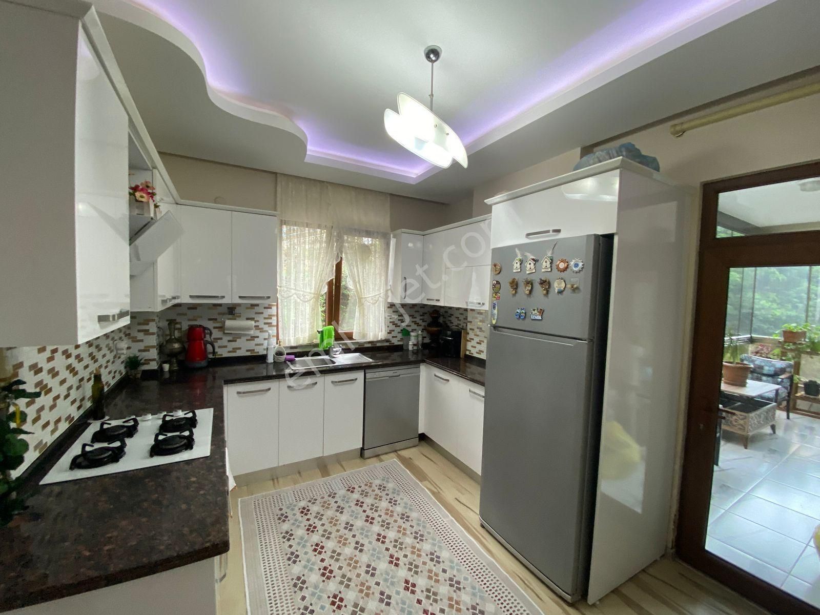 Trabzon Akyazı Park Sitesi'nde 3+1 Satılık Daire - Görsel 18