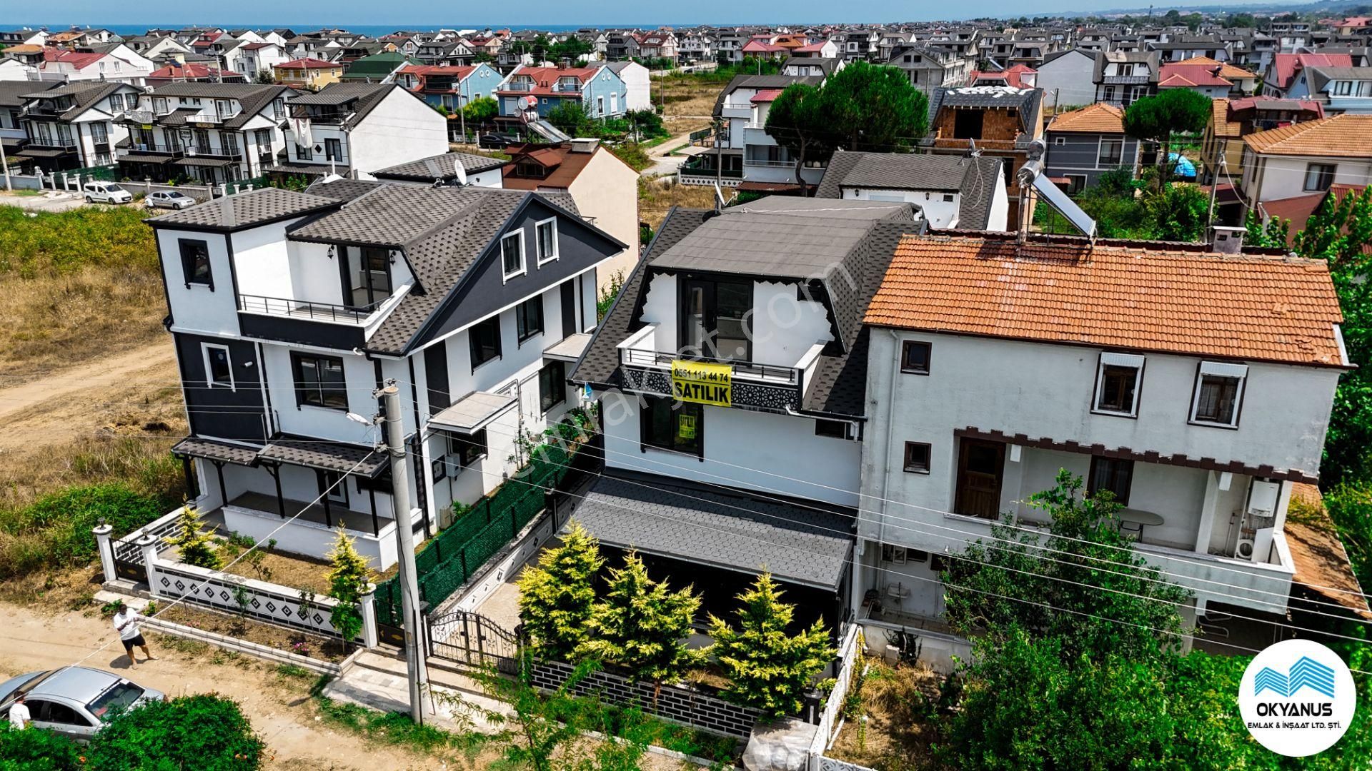 Karasu Yalı Satılık Villa **fırsat ** Müstakil 3+1 Tripleks Villa