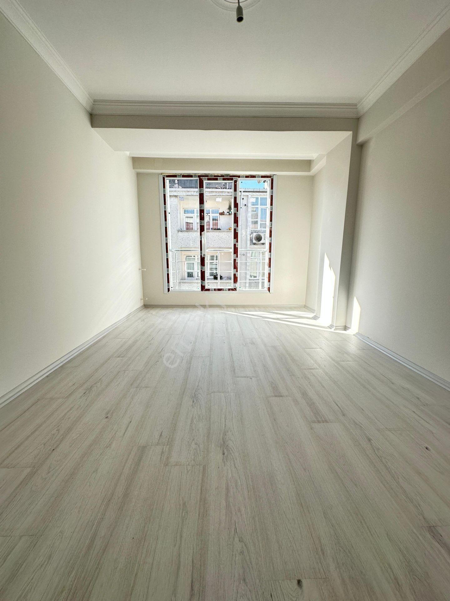 Esenler Fevzi Çakmak Satılık Daire Hazar'dan- Fevzi Çakmak Mh. 2+1 80 M² 4.kat -sıfır Kredili