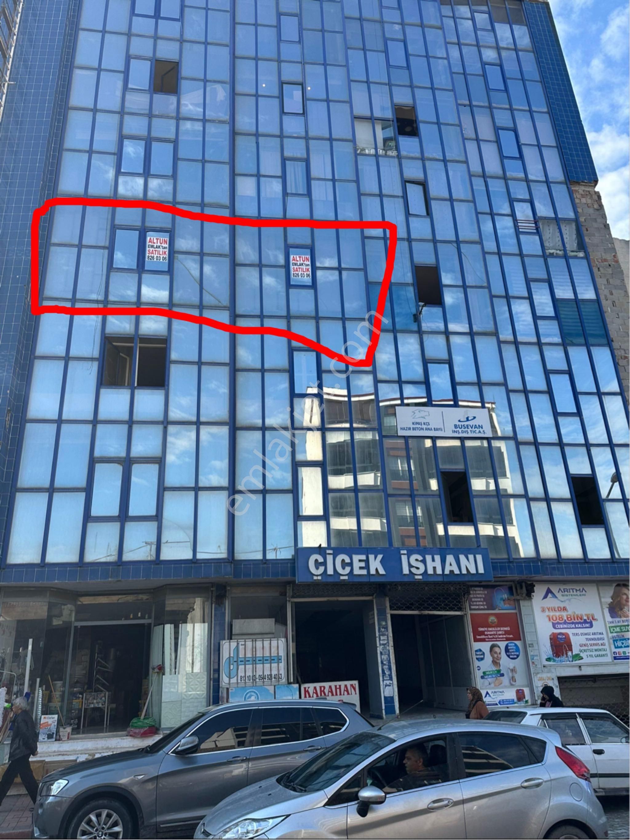 Osmaniye Merkez Alibeyli Satılık Dükkan & Mağaza Çarşı Merkezde Satılık Ofis