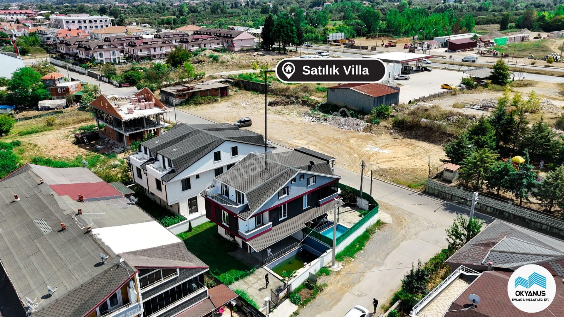 Kocaali Yalı Satılık Villa Kocaali De Lüks Havuzlu Villa, Denize Yakın Konumdadır