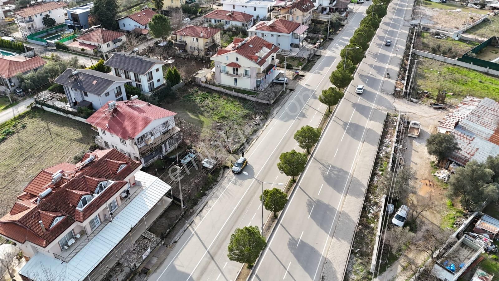 Goldhouse Dan Satılık Anayola Sıfır Ticari Arsa 500m2 - Görsel 5