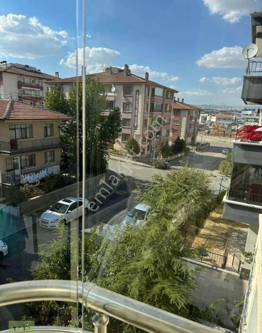 Sincan Tandoğan Satılık Daire Ankara Sincan Tandoğanda 3+1 Full Yapılı Geniş Eksiksiz Yol Cephe Satılık Daire