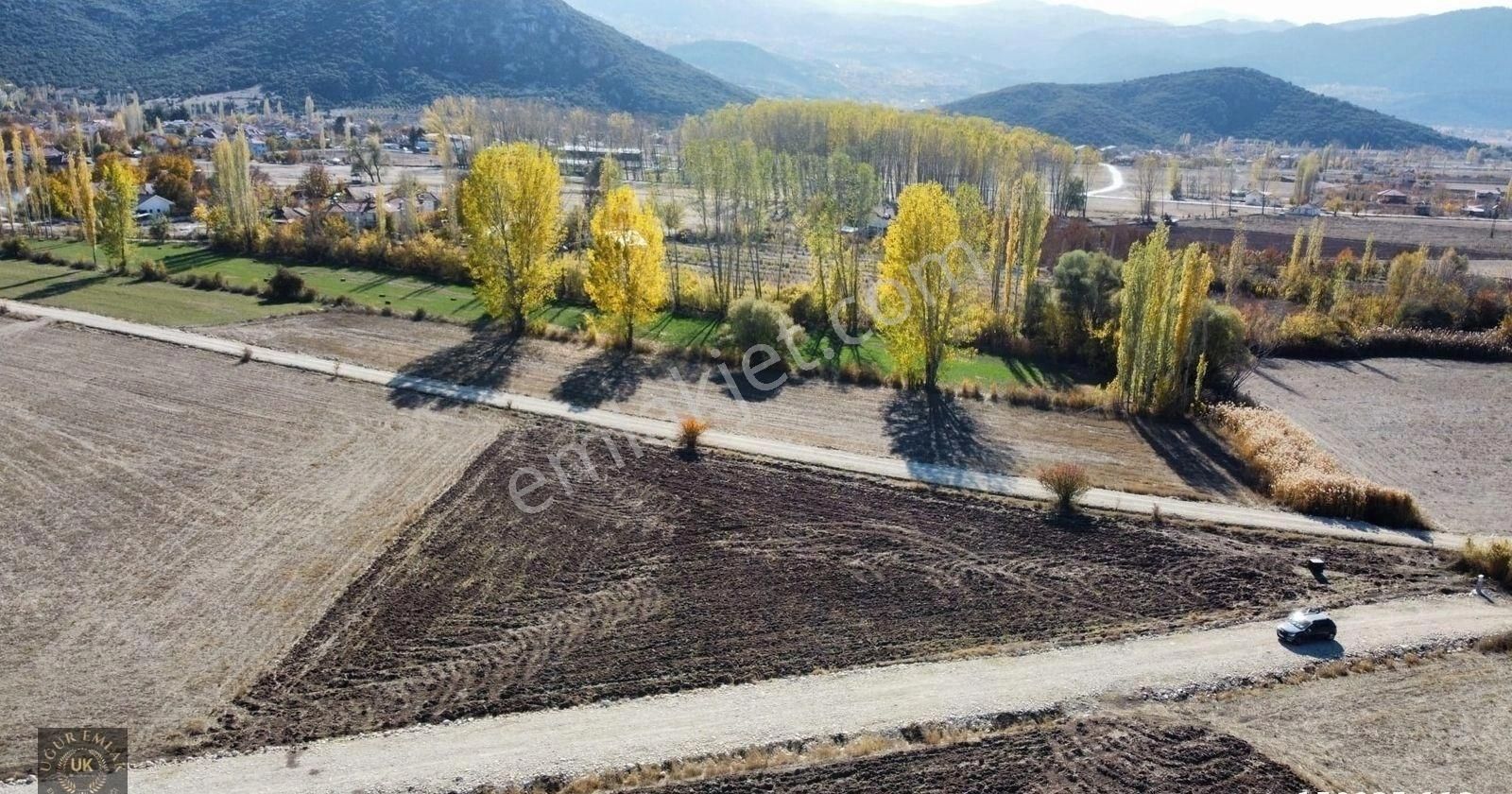 Seydikemer Seki'de 3 Dönüm Tek Tapu Resmi Yola Cepheli Arazi - Görsel 19