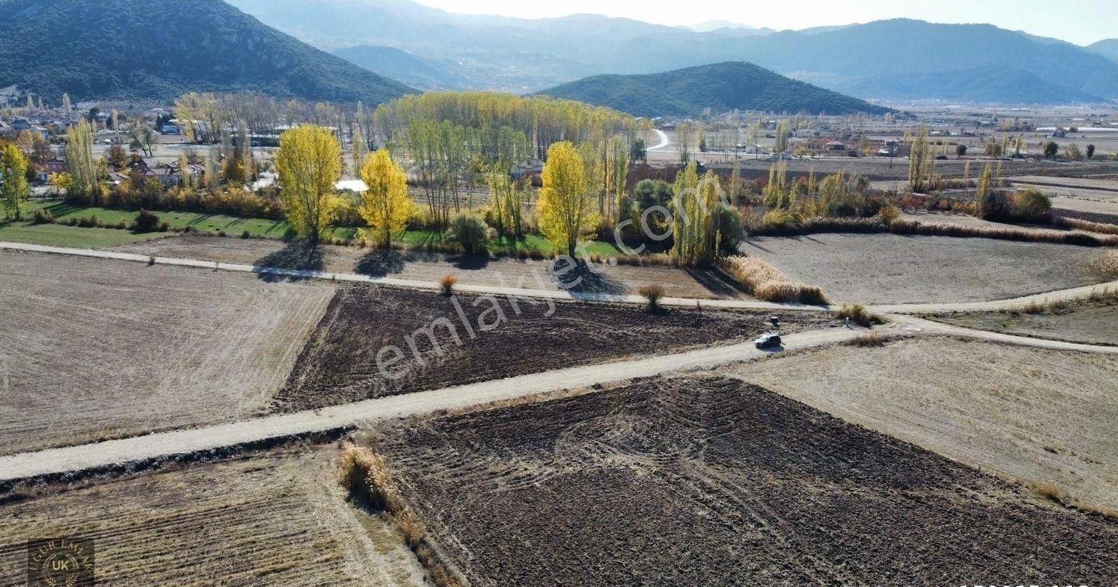 Seydikemer Seki'de 3 Dönüm Tek Tapu Resmi Yola Cepheli Arazi - Görsel 11