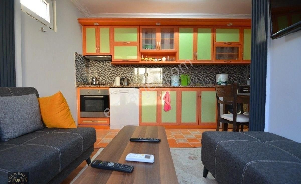 Seydikemer Gerişburnu Kiralık Daire Seydikemer Gerişburnu Mah. Hastane Lokasyonunda Eşyalı 1+1 Kiralık Daire