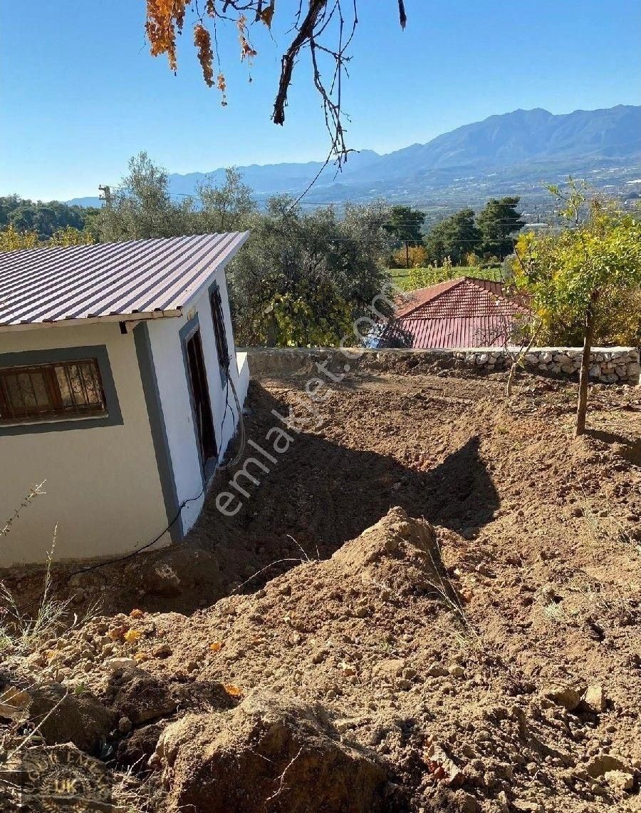 Seydikemer Bağlıağaç Satılık Bağ & Bahçe Seydikemer Bağlıağaç 'ta 2+1 Ev Bulunan Satılık Arazi