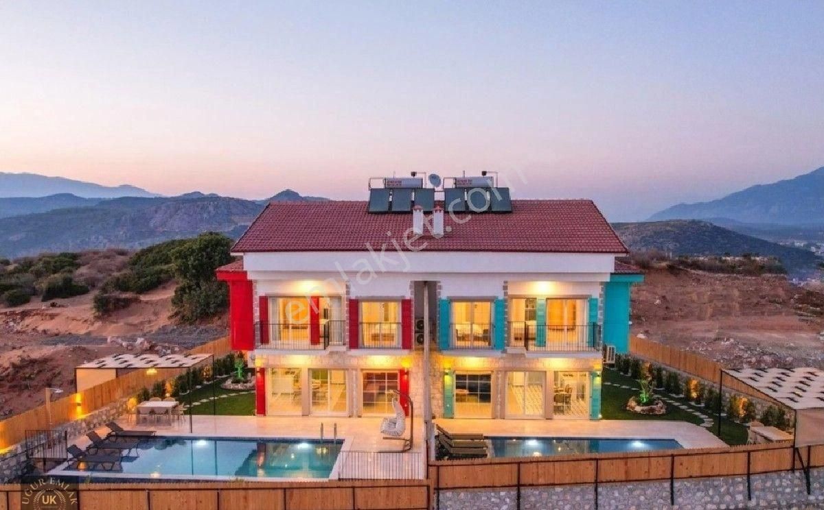 Seydikemer Kumluova Satılık Villa Seydikemer Kumluova Mah. 4+1 Satılık Luks Villa