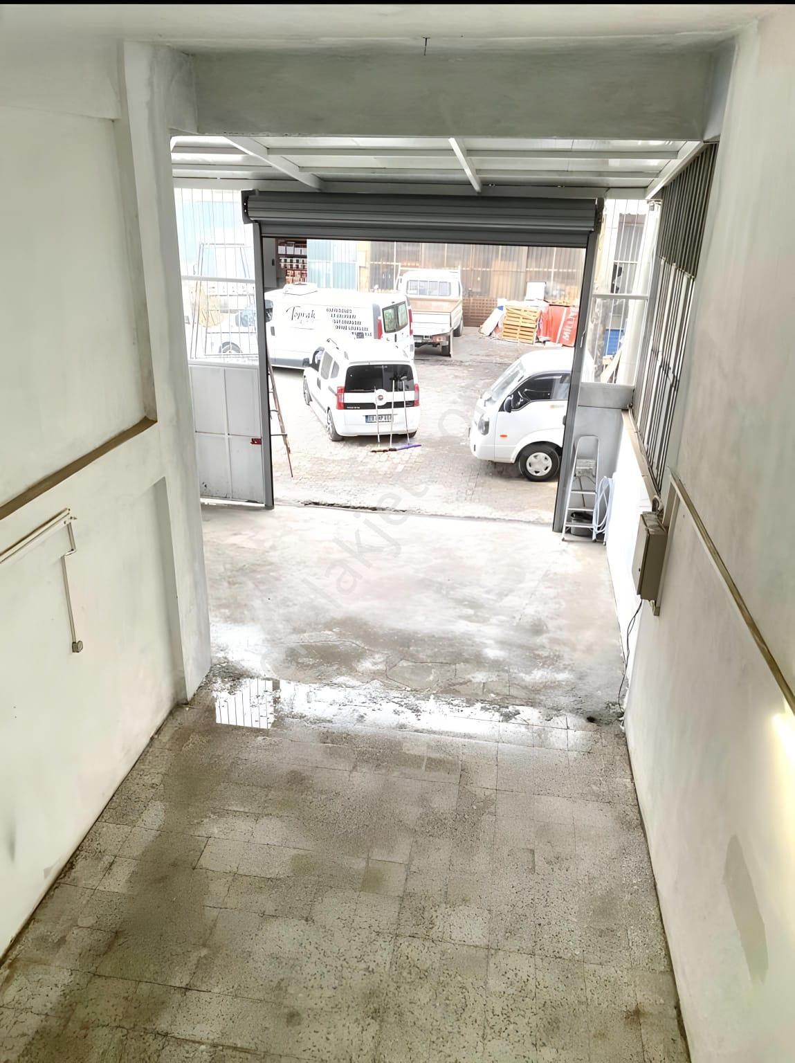 Kuşadası Adasan Sanayi Sitesinde Köşe Konumlu İşlek Caddede Satılık Dükkan İş Yeri - Görsel 15
