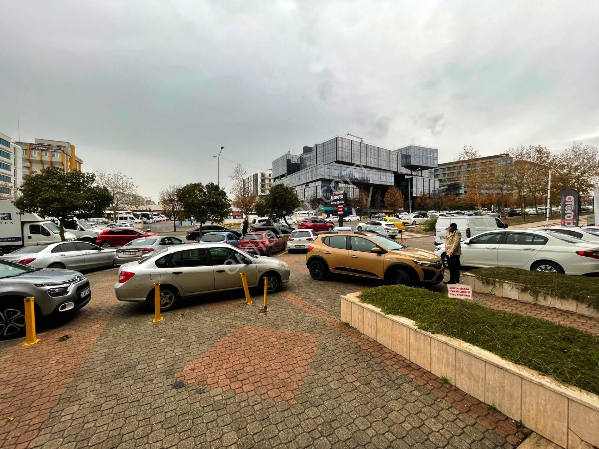 Pendik Yenişehir Satılık Ofis Kurtköy'de 45m2 Krediye Uygun Otoparklı Boş Satılık Ofis