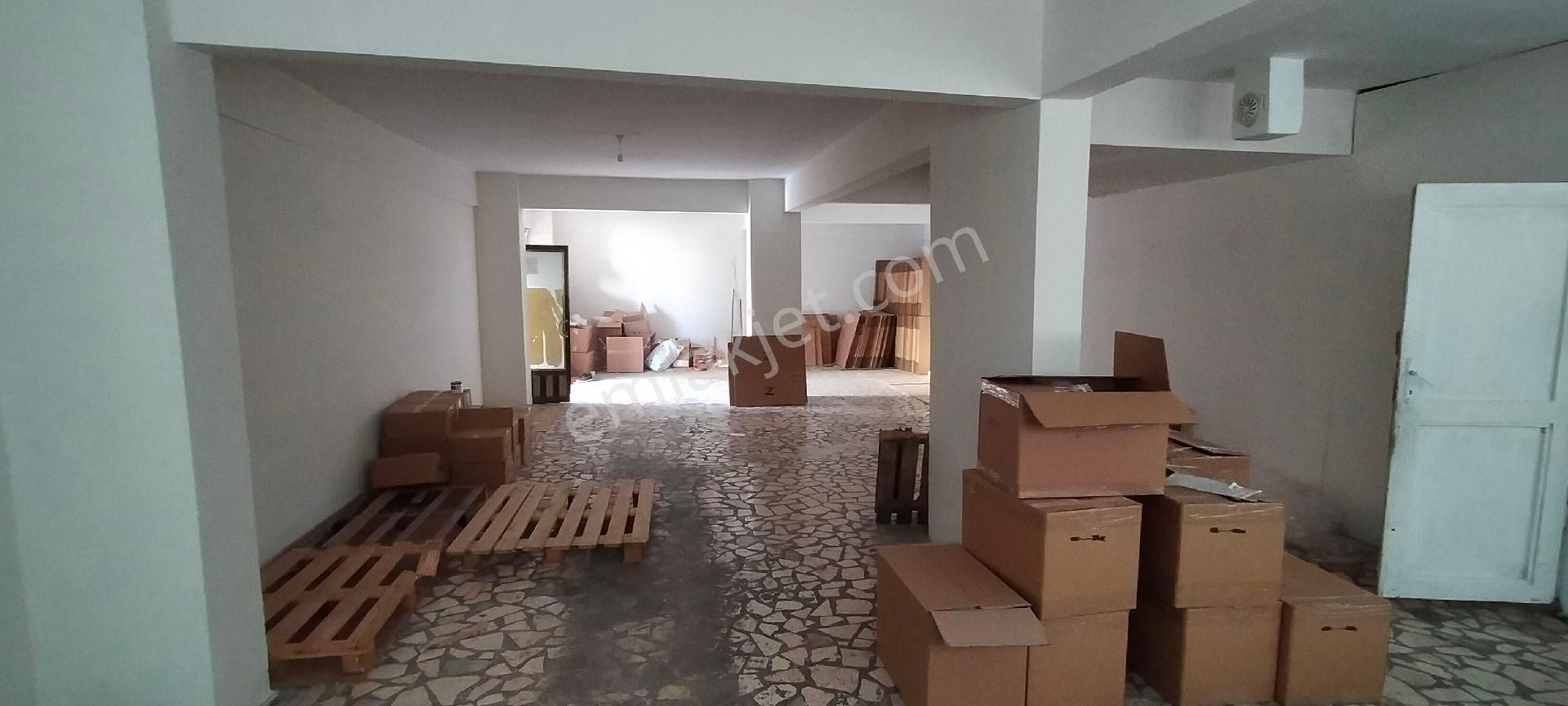 Sancaktepe İnönü Kiralık Dükkan & Mağaza Sancaktepe Kiralık 120m² Yüksekgiriş Dükkan Depo İşyeri