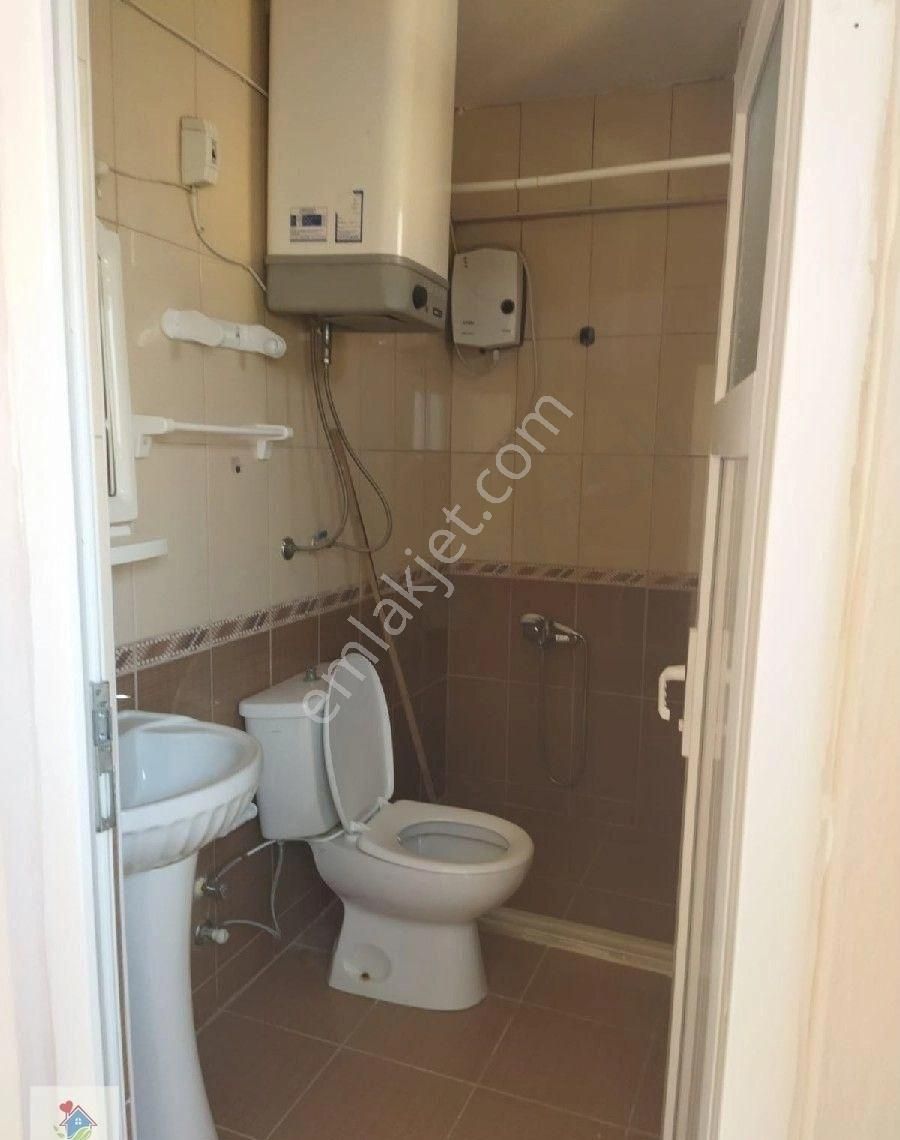 Sevgi Emlaktan Satılık Müstakil Bahçeli Ev - Görsel 19