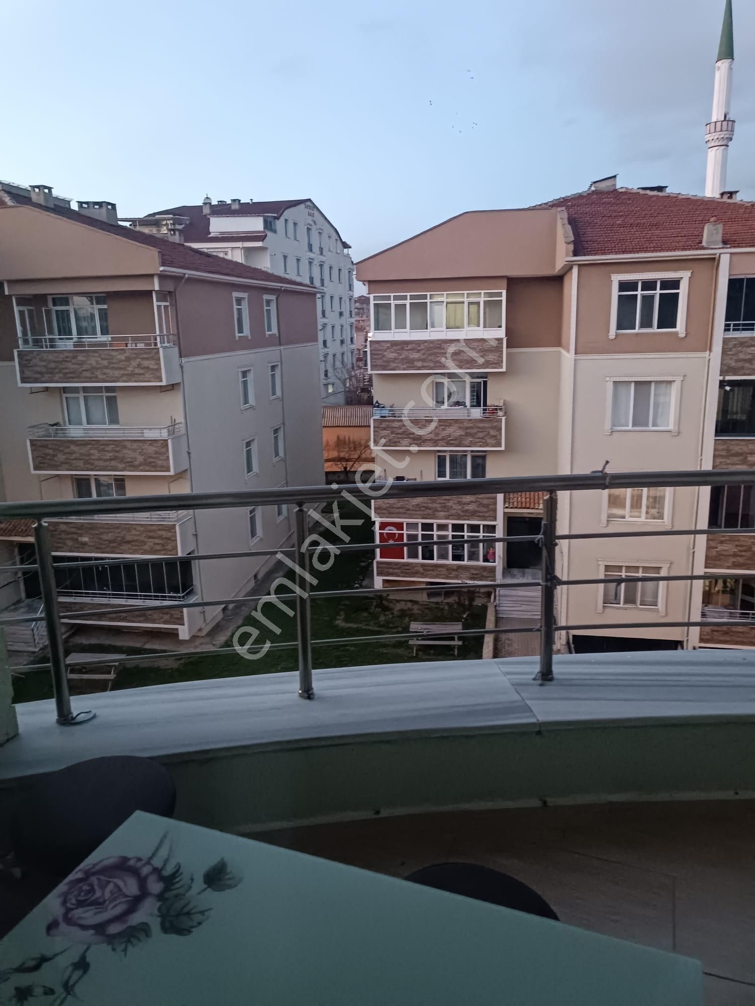 Kırklareli Merkez Pınar Kiralık Daire Pınar Mahalesinde Balkonlu Eşyalı Kiralık 1+1 Daire