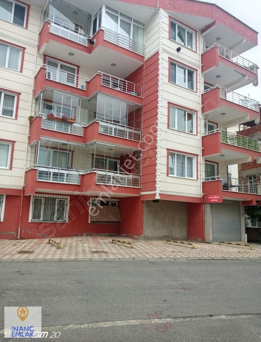 Giresun Merkez Güre Satılık Daire İnanç Emlaktan Güre Mahallesinde 2+1 Satılık Giriş Kat Daire