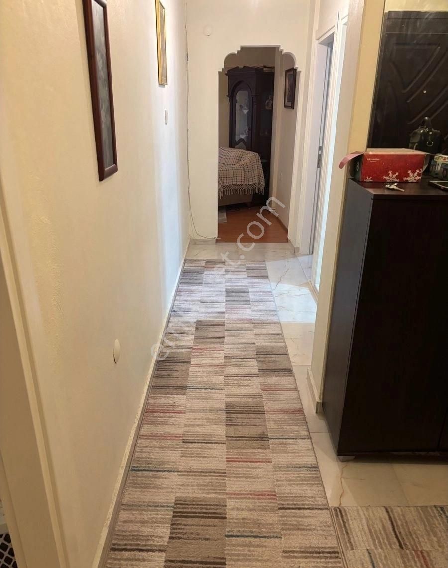 Balçova Ekonomi Ünv Yakını Arakat Asansörlü 2+1 Daire - Görsel 2