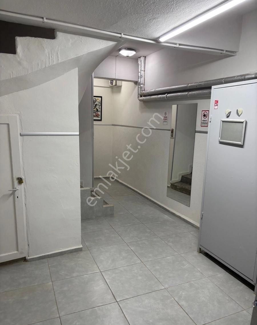Balçova Ekonomi Ünv Yakını Arakat Asansörlü 2+1 Daire - Görsel 13