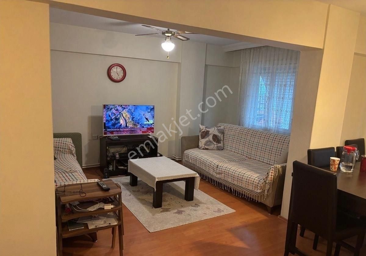 Balçova Ekonomi Ünv Yakını Arakat Asansörlü 2+1 Daire - Görsel 3