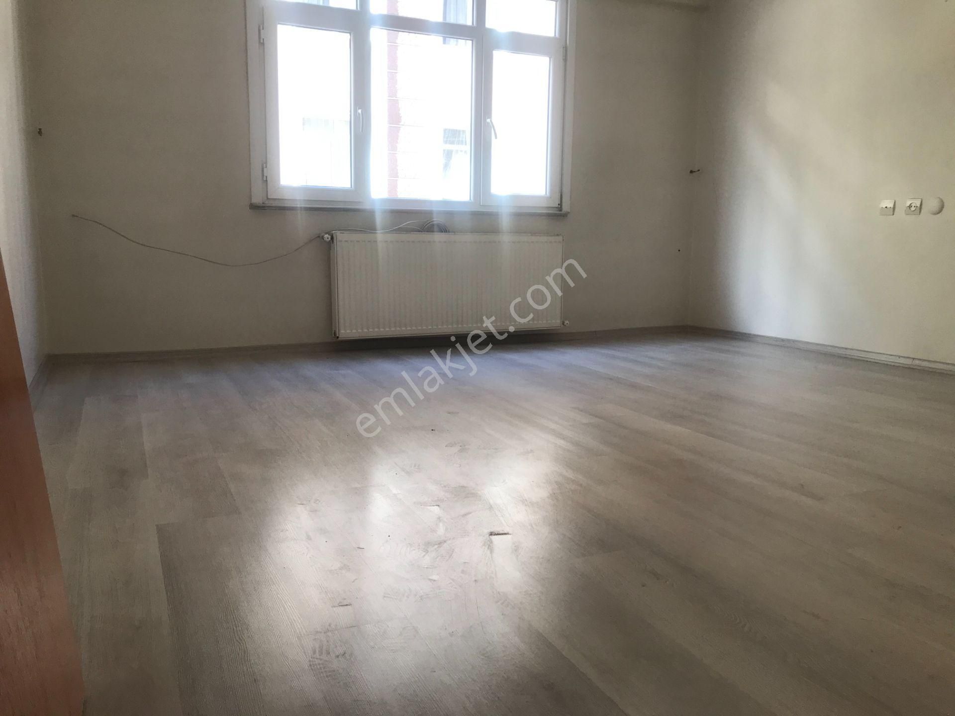 Bahçelievler Fevzi Çakmak Kiralık Daire Güven Emlak Kiralık Daire.2 Nci Kat 2+1.85 M2 B.evler Yenibosna Kuleli Mevkii