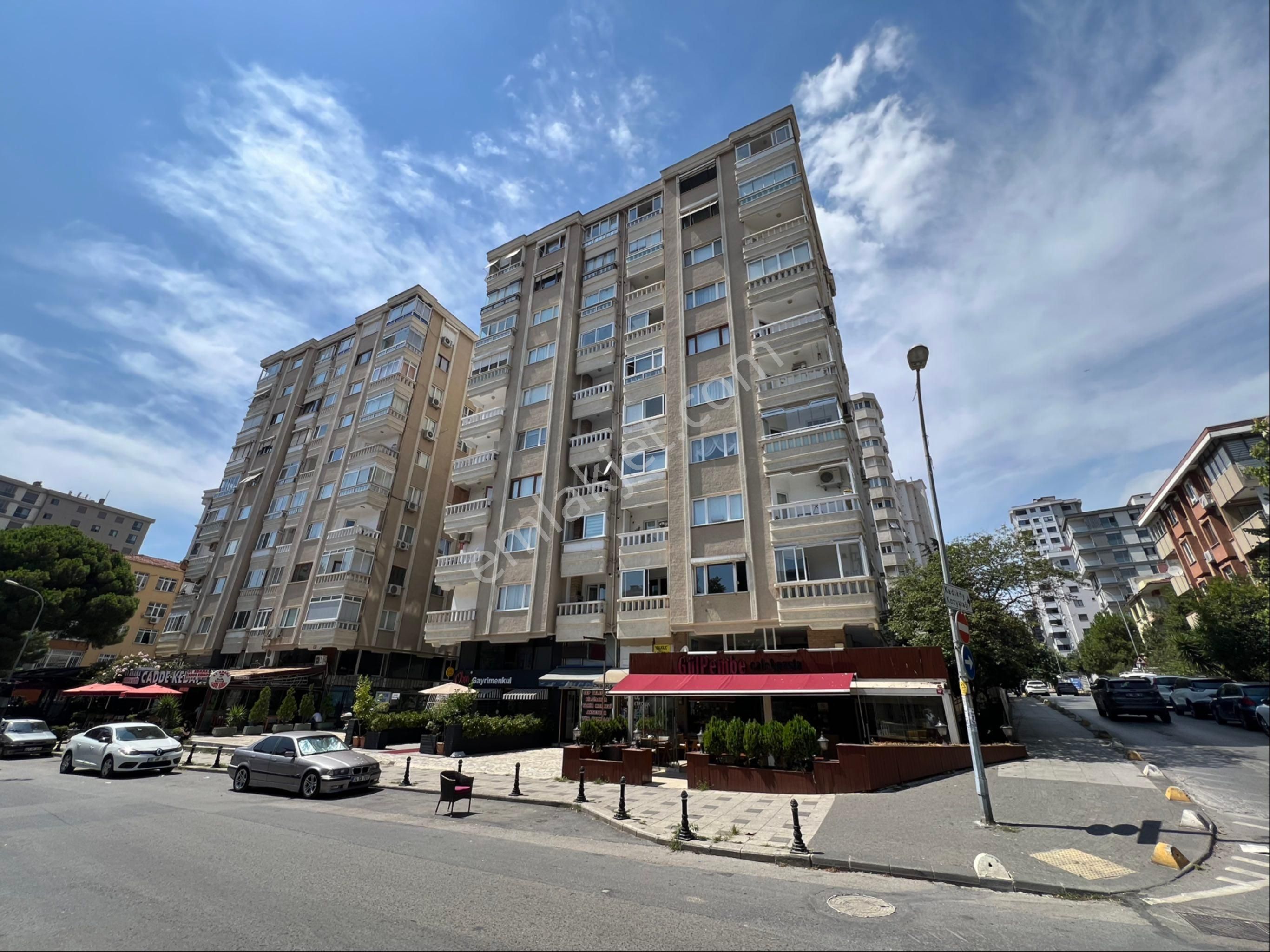 Kadıköy Bostancı Satılık Daire Bostancı Marmaraya 5 Dk Yürüme Site İçinde Çok Geniş 140 M2 3+1