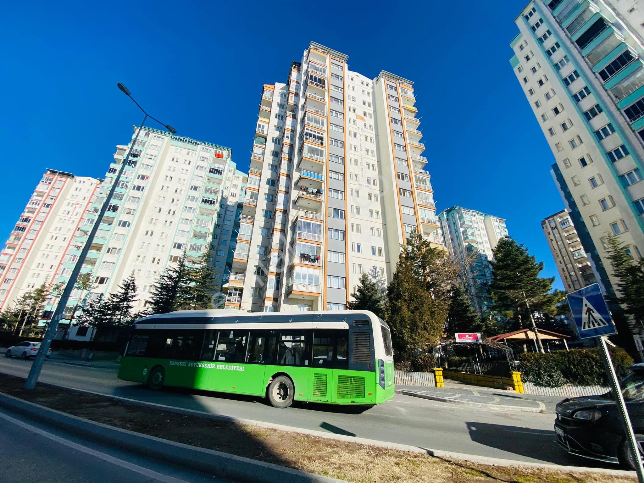 Melikgazi Şirintepe Satılık Daire Şirintepe Mah. Ana Cadde Üzeri 3+1 Yapılı Ara Kat Mimsin Dairesi