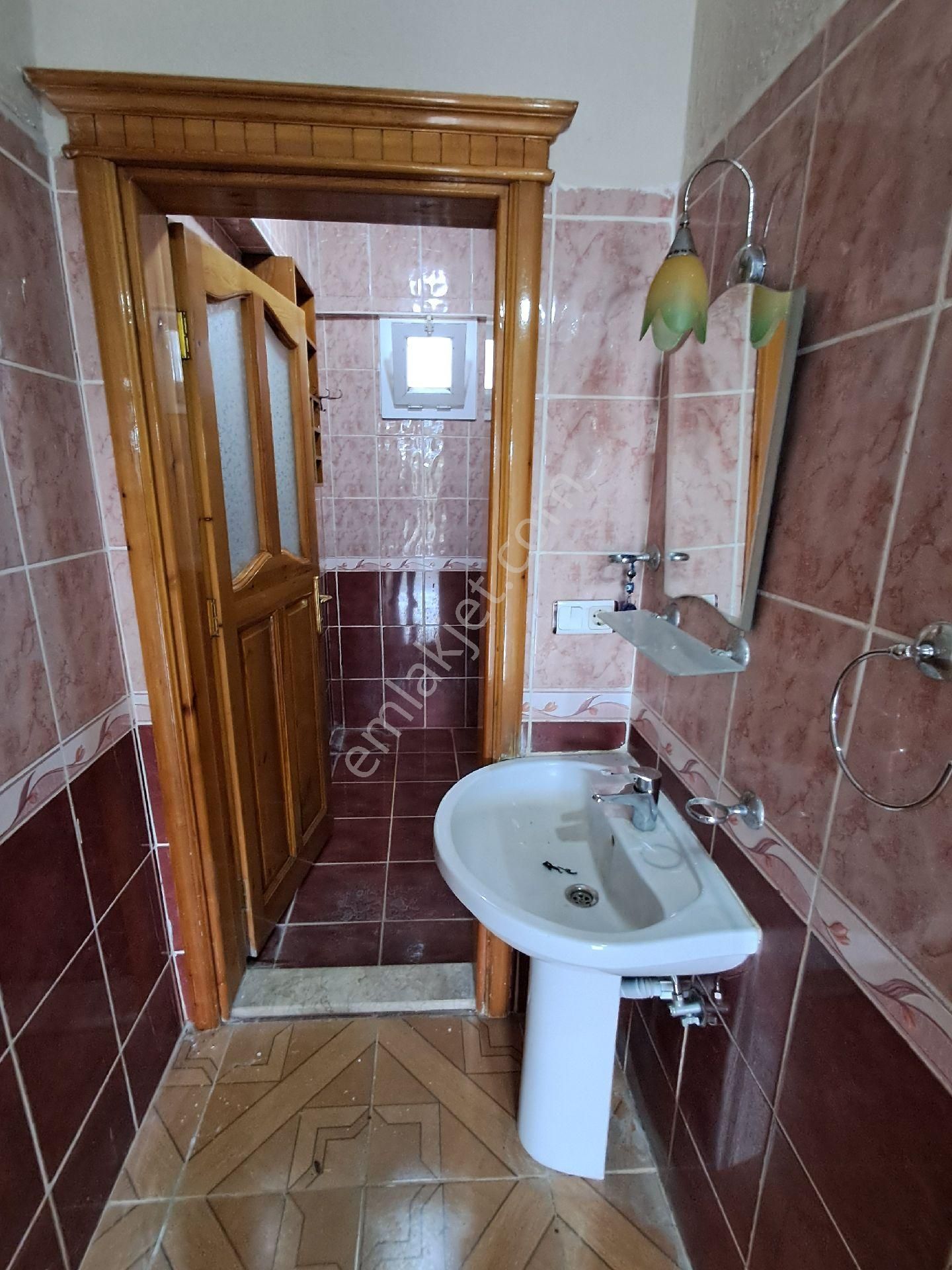 Fethiye Esenköy Bademlide Kiralik 2+1 Kapalı Mutfak Giriş Kat Daire - Görsel 13