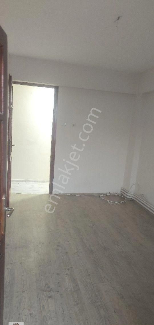 Balçova Korutürk Kiralık Daire Balçova Korutürk Mah. 3+1 Termalli Asansörlü Cadde Yakını Kiralık Daire