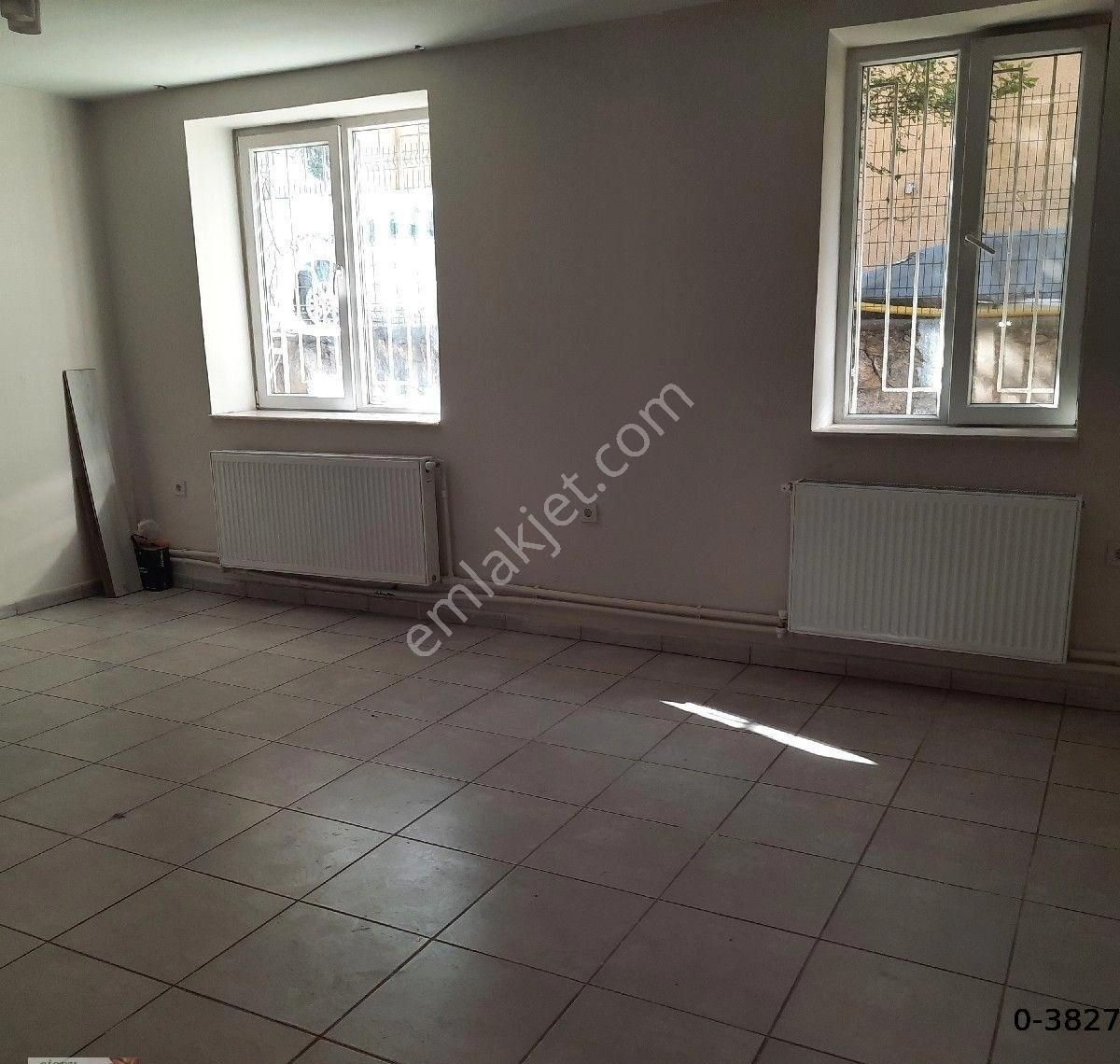 Çankaya Emek Kiralık Daire Çiçek Emlak.dan Emek De 2+1 Kombili Kiralık Daire