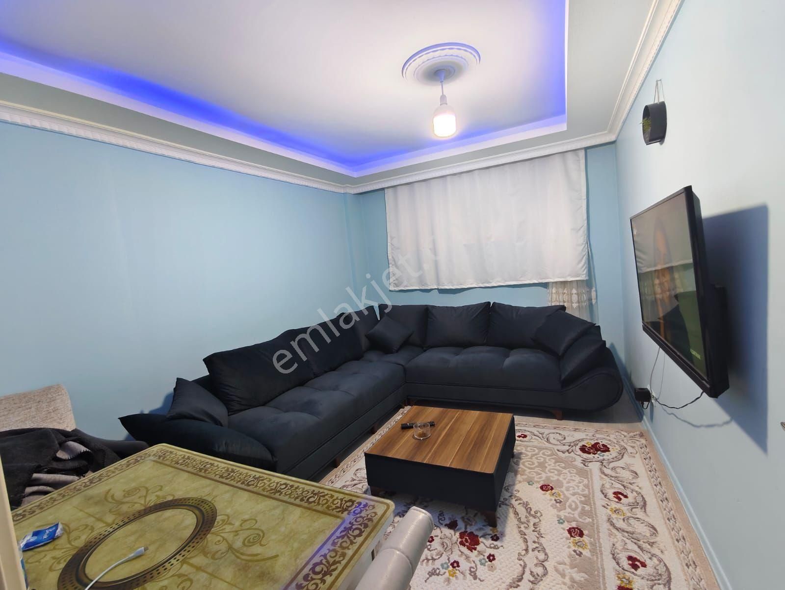 Esenyurt Pınar Kiralık Daire Meydana Yakın Full Eşyalı Geniş Arakat