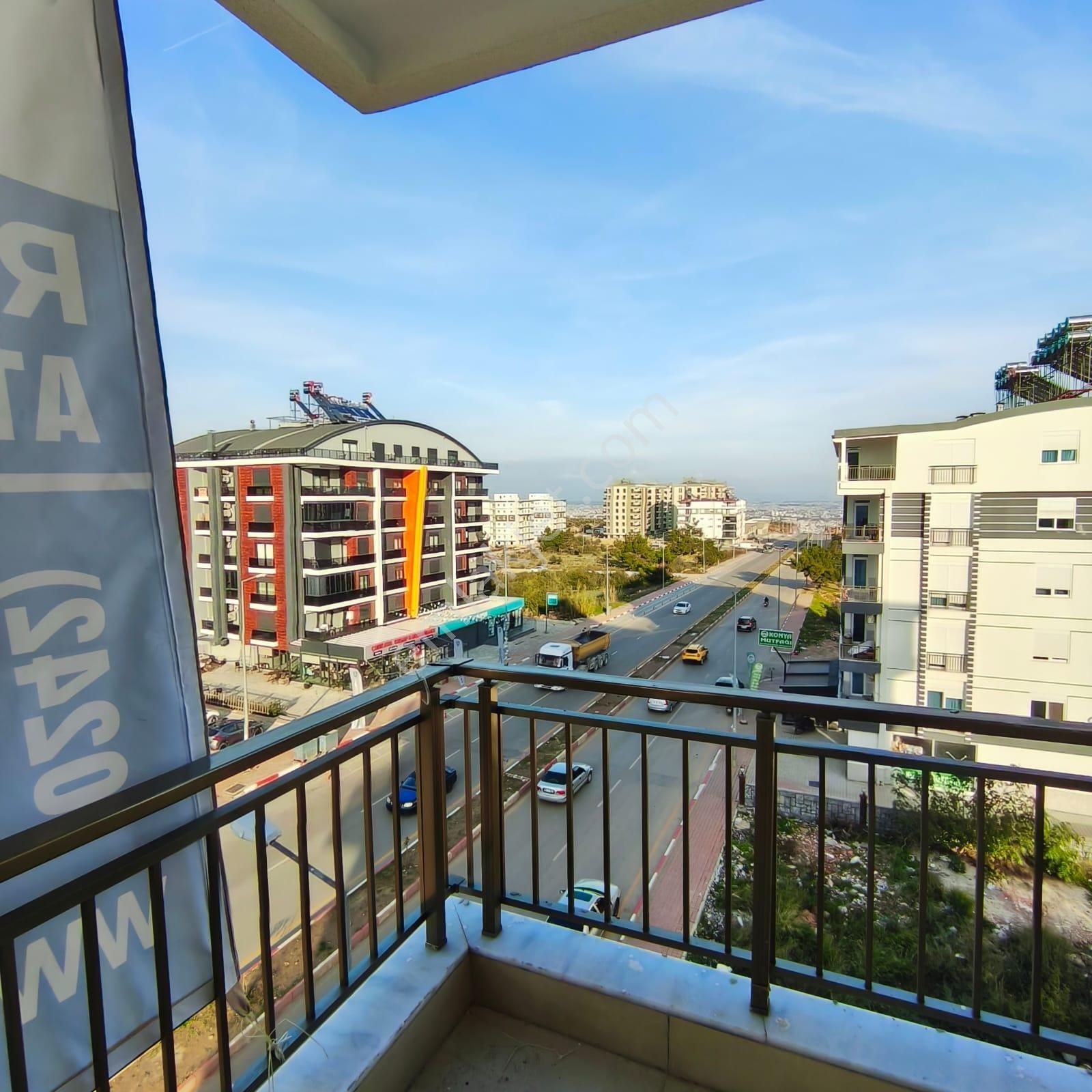 Antalya Çankaya Da Manzaralı 4+2 Dublex Daire - Görsel 33