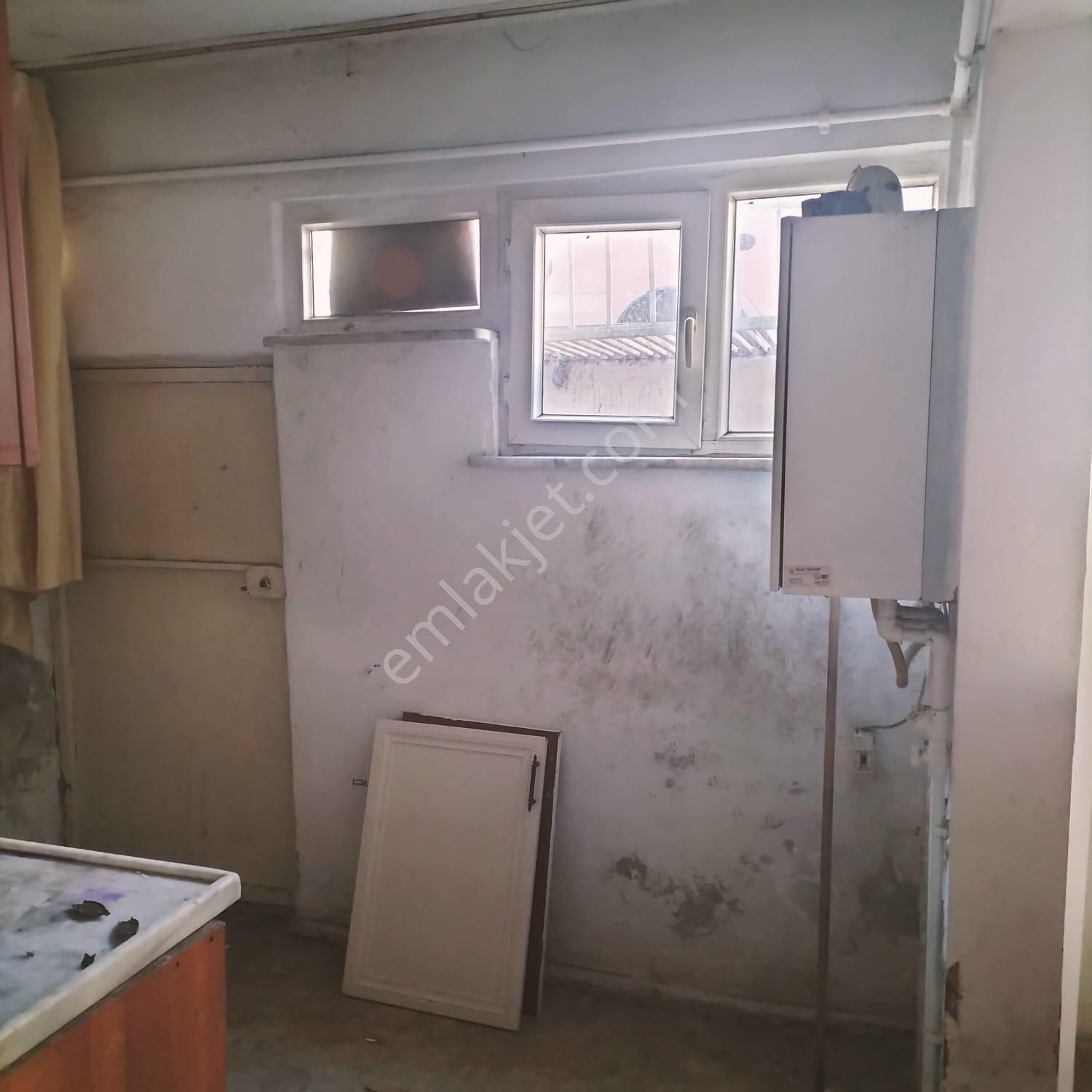 Torunlar Emlaktan Satılık 1+1 90m2 Bodrum Kat Daire - Görsel 8