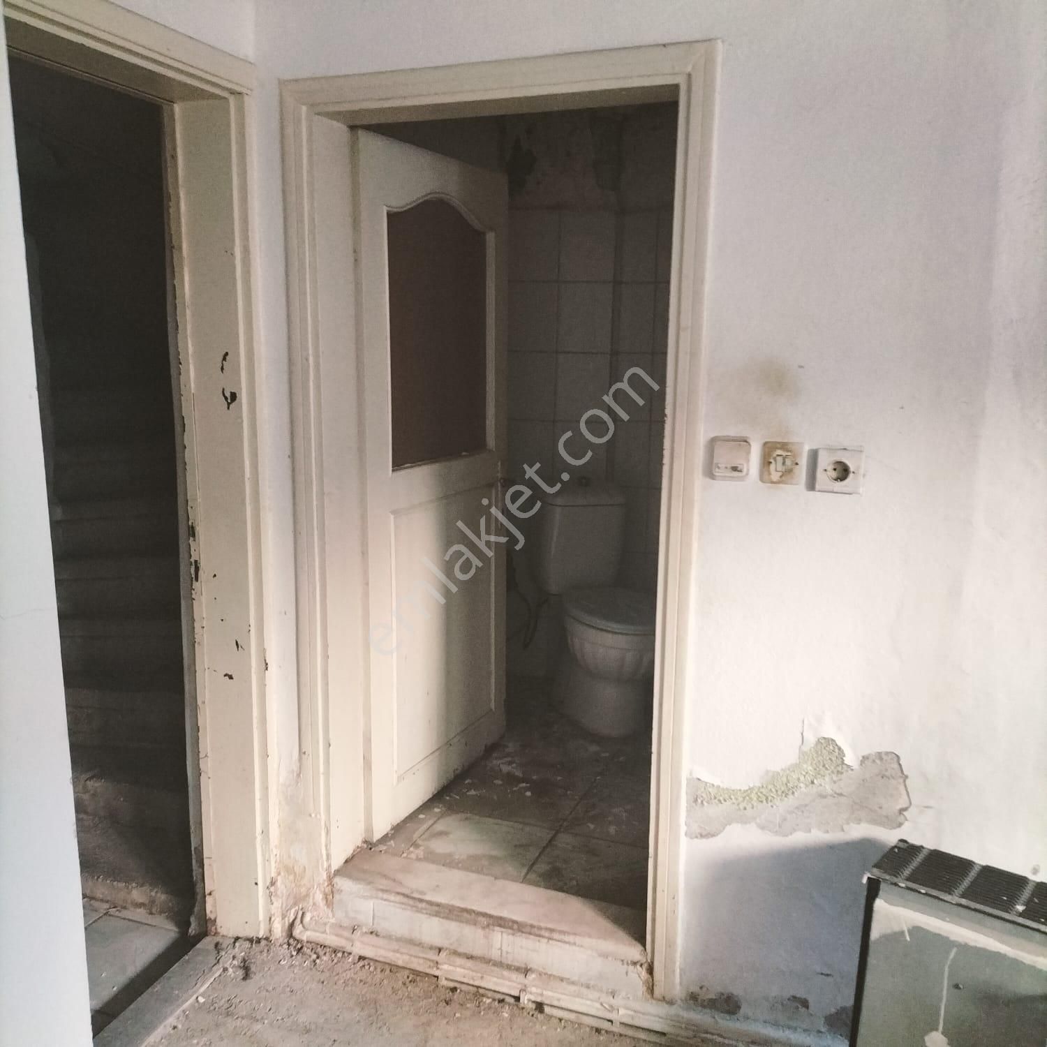 Torunlar Emlaktan Satılık 1+1 90m2 Bodrum Kat Daire - Görsel 10