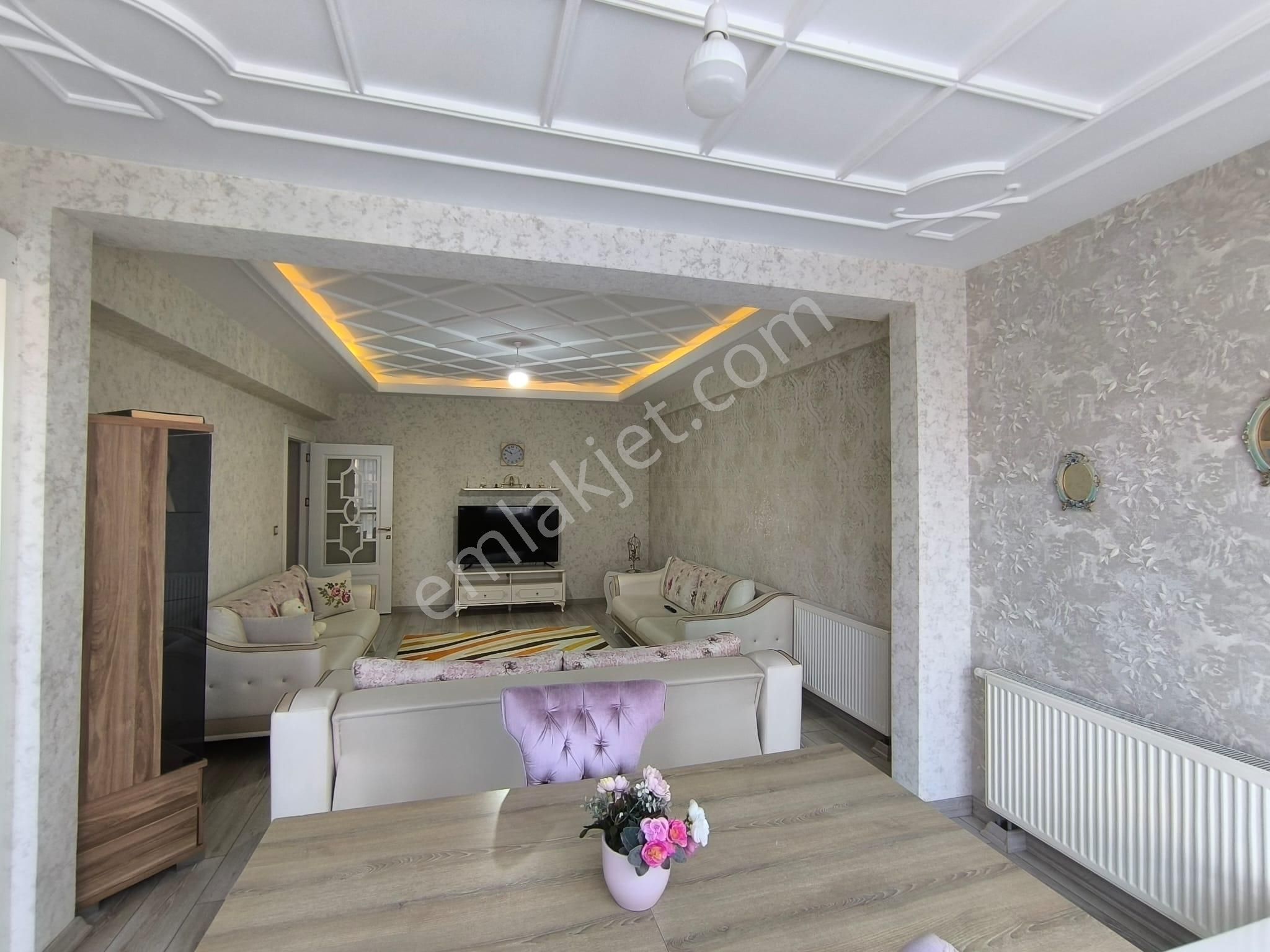 Kayapınar Barış Satılık Daire Kayapınar Otogar Civarı Rönesans (bulut Bey) Sitesinde 4+1 Satılık Daire