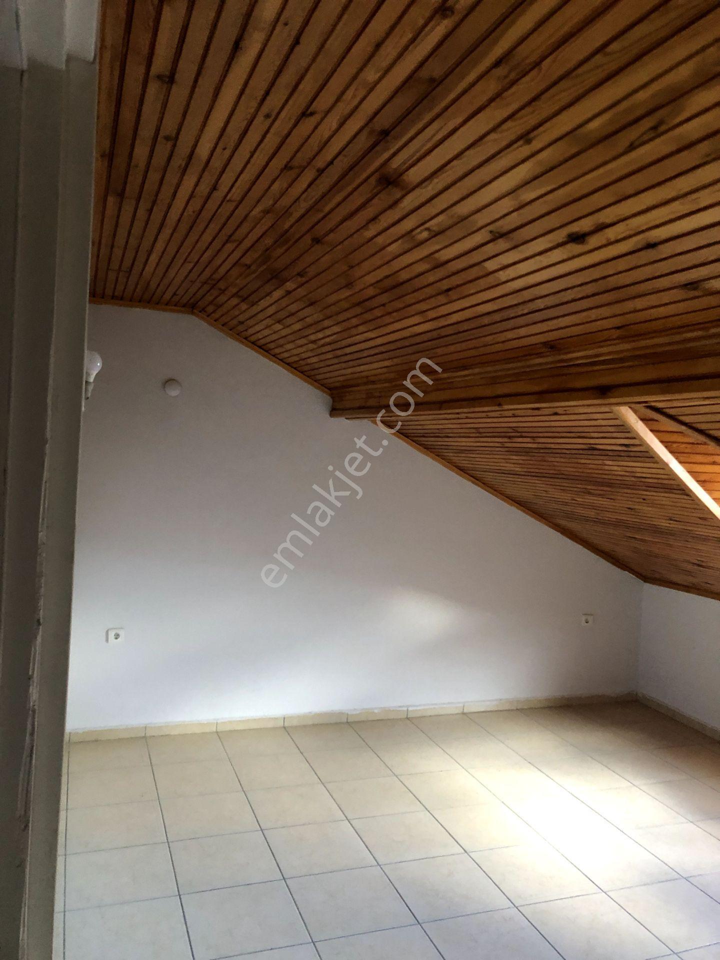 Sahibinden Fethiye Merkez Baha Şıkman Caddesi Üzerinde 3+1 Kiralık Çatı Dublex Daire - Görsel 15