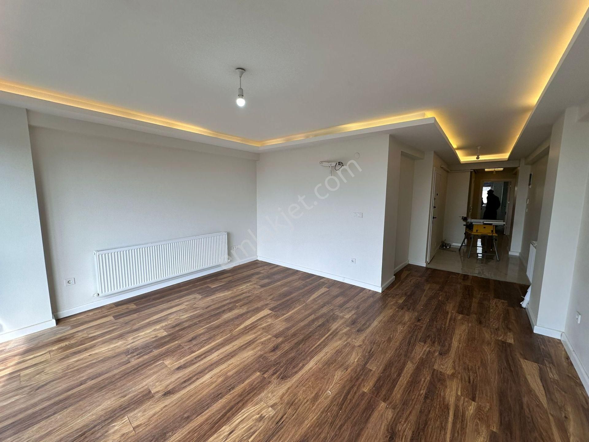 Üsküdar Selimiye Satılık Daire Üsküdar Selimiyede 170m2 3+2 Satılık Sıfır Dubleks Daire