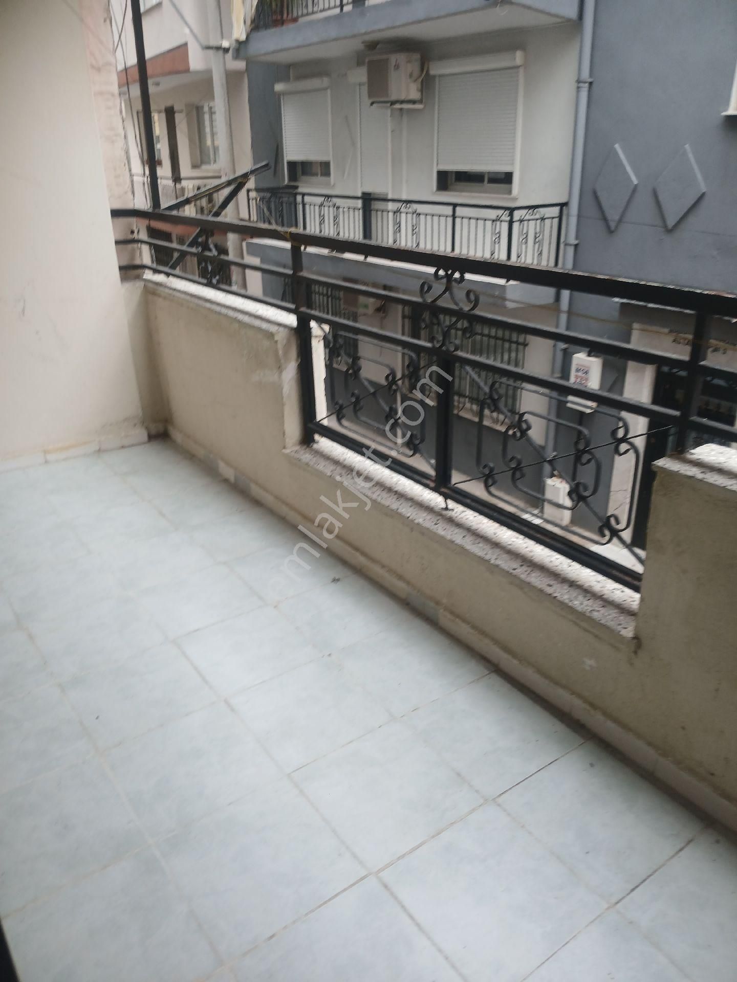 Bozyaka Kapalı Pazaryeri Yakını Dgazli - Görsel 3