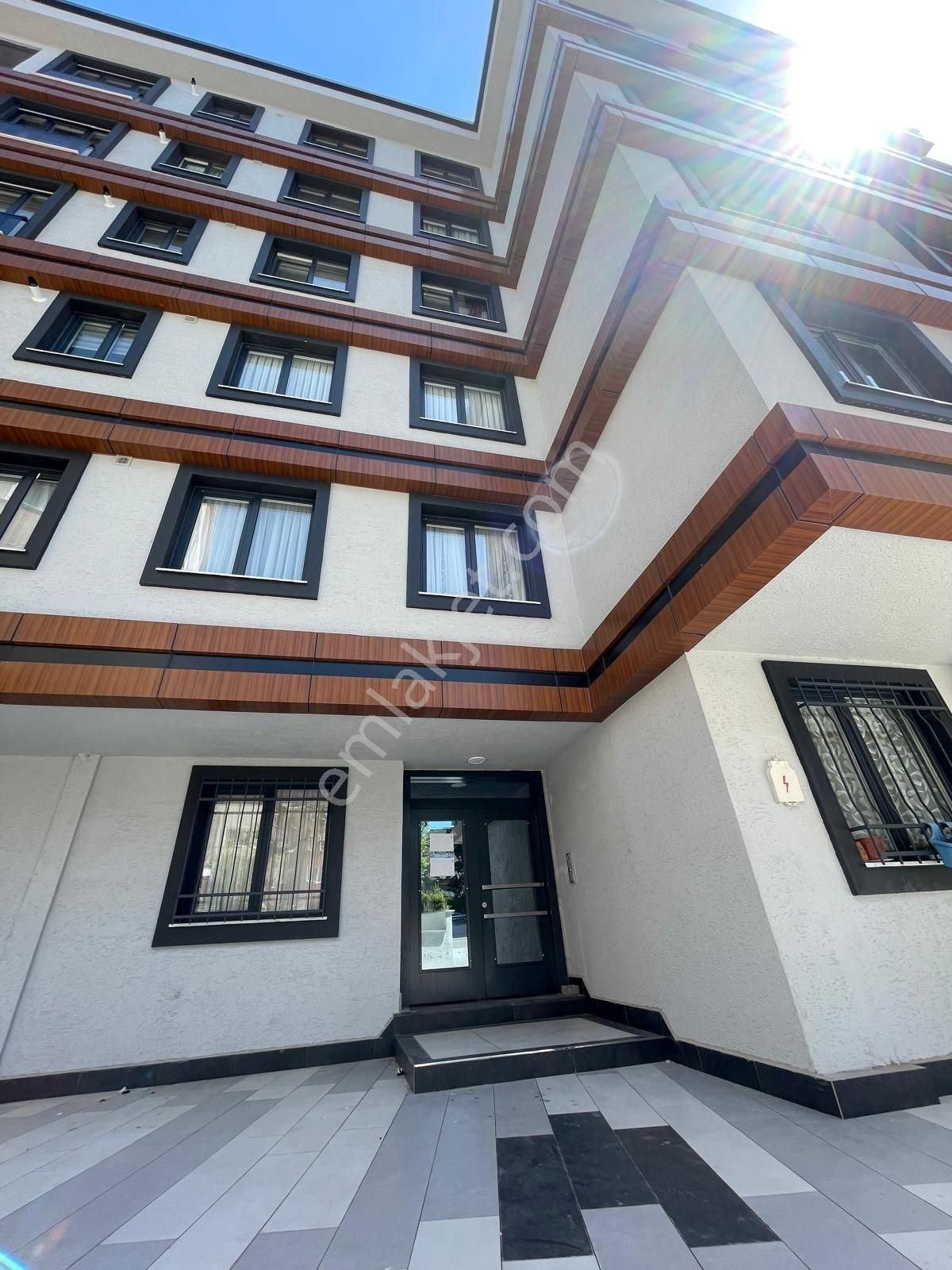 Bakırköy Kartaltepe’de Üstün Mimarili, Sıfır 3+1 Prestijli Daire!