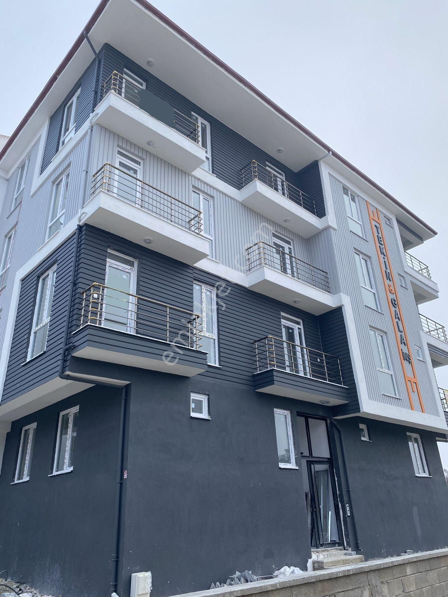 Burdur Merkez Emek Satılık Daire Burkent Mevkii 1+1 Satılık 50m2 Sıfır Daire Yüksek Giriş İskanlı