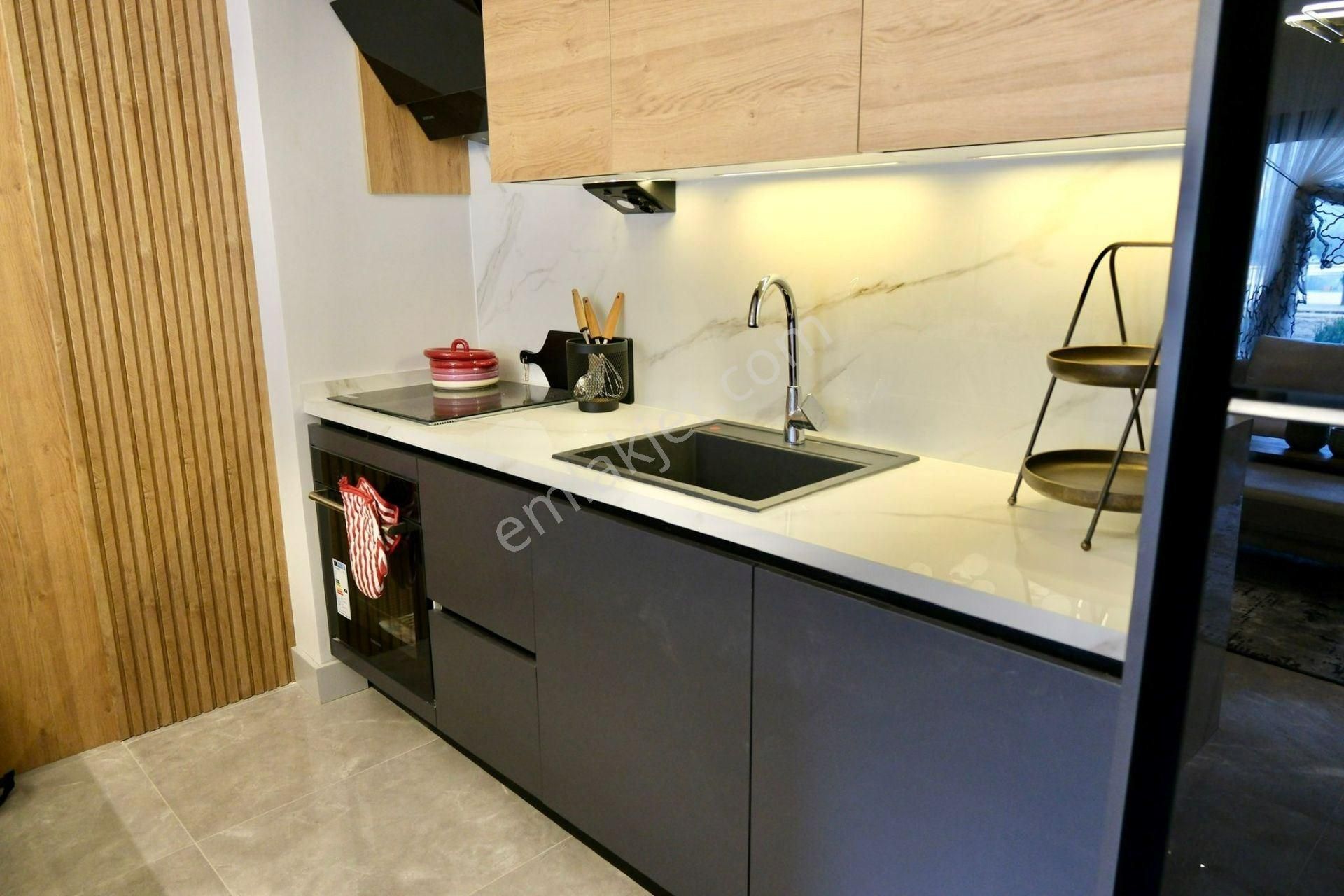 Kuşadası Özel Bahçeli Satılık Yeni 1+1 Daire - Görsel 4