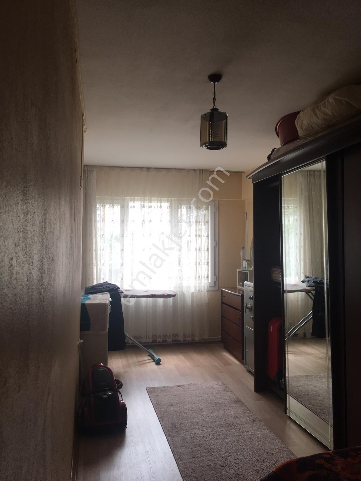 Merkezi Konumda Satılk Daire Ve Dükkan - Görsel 10