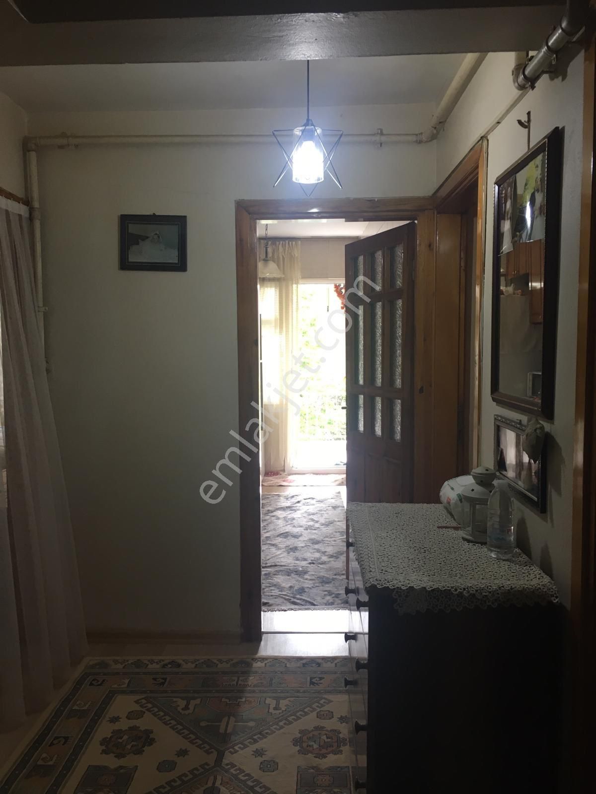 Merkezi Konumda Satılk Daire Ve Dükkan - Görsel 3