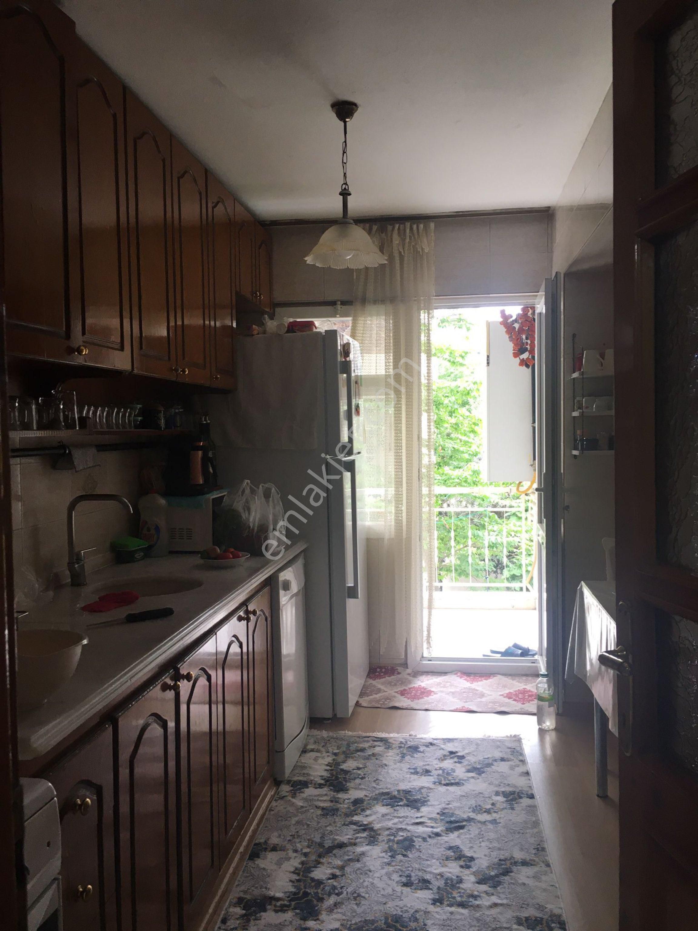 Merkezi Konumda Satılk Daire Ve Dükkan - Görsel 13