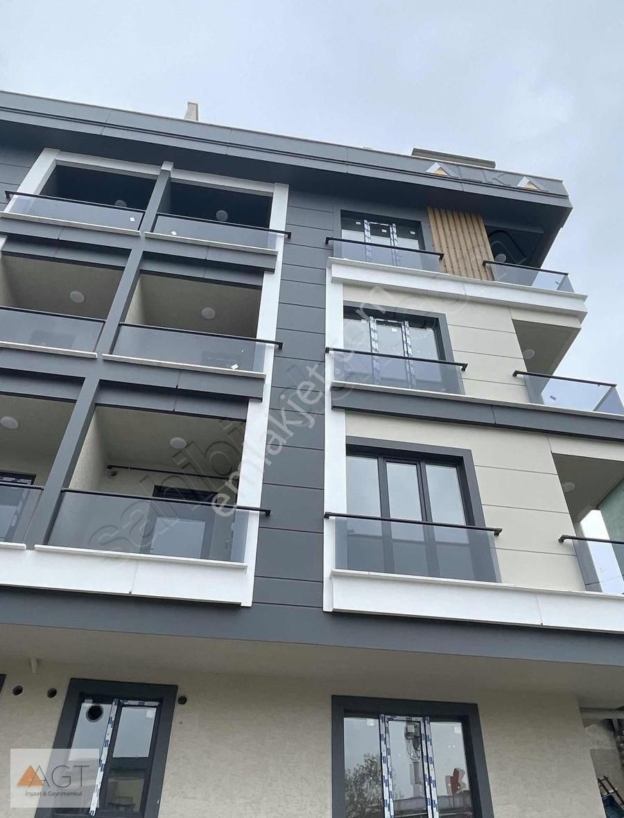 Çekmeköy Mimar Sinan Kiralık Daire Agt'den Çekmeköy Mimar Sinan Mah. Sıfır 85m2 2+1 Teraslı Konut