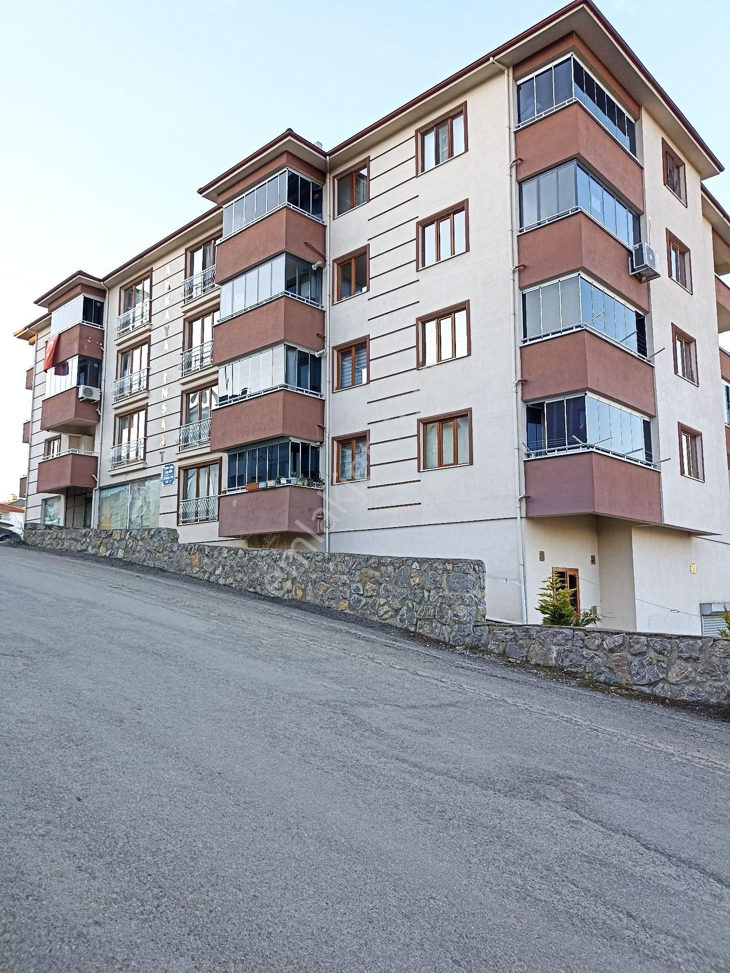 Bartın Merkez Esentepe Satılık Daire Sahibinden Esentepe'de 143 M2 3+1 Müstakil Garajlı Hastane Ve Okullara Yakın Daire